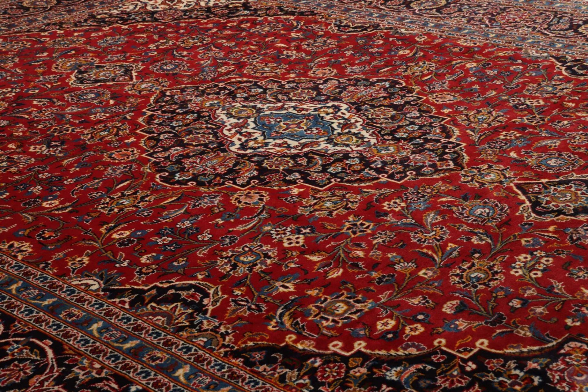 Handgeknüpfter Kashan Perserteppich 298 × 389 cm