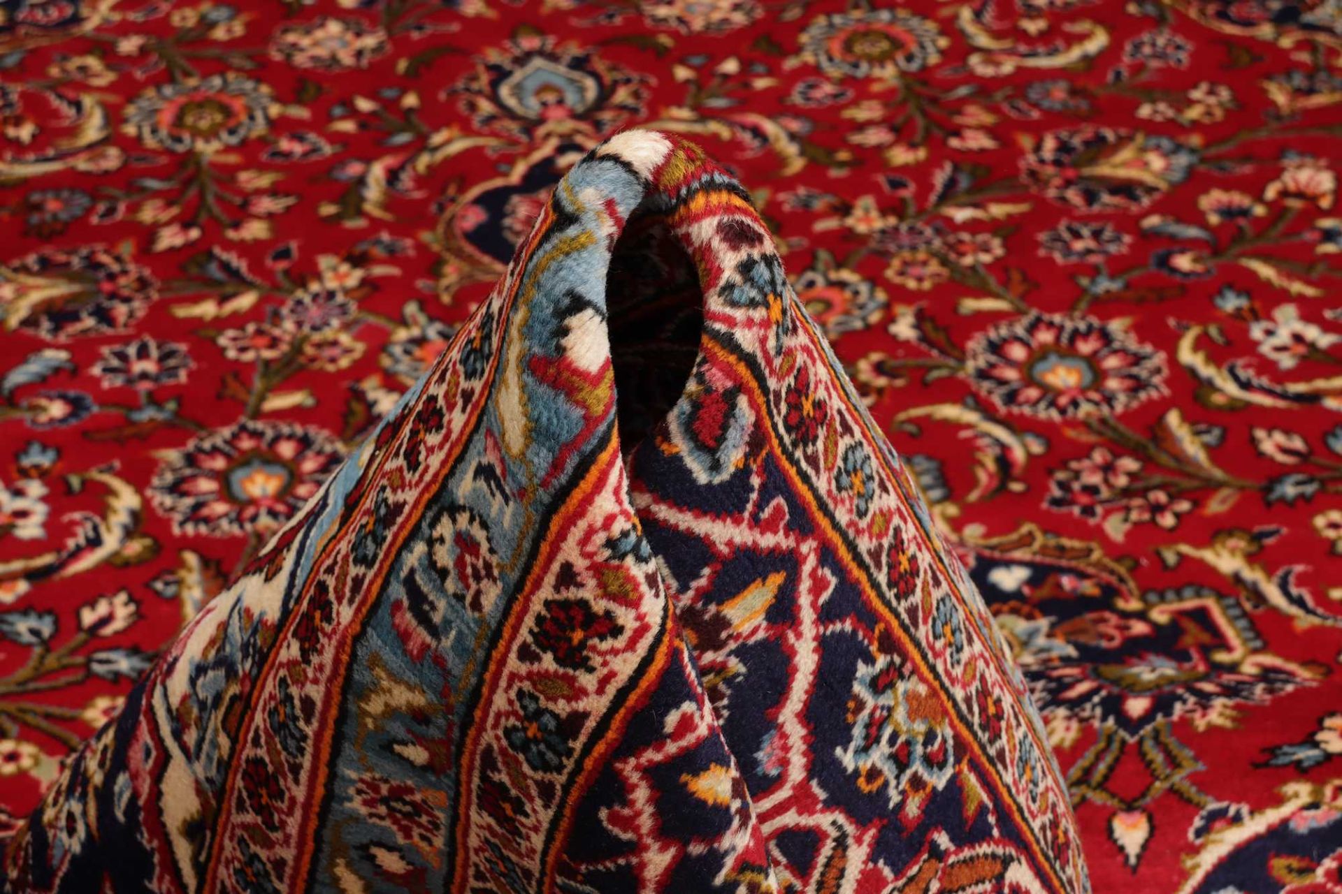 Kashan Perserteppich 311 × 399 cm aus Wolle, handgeknüpft