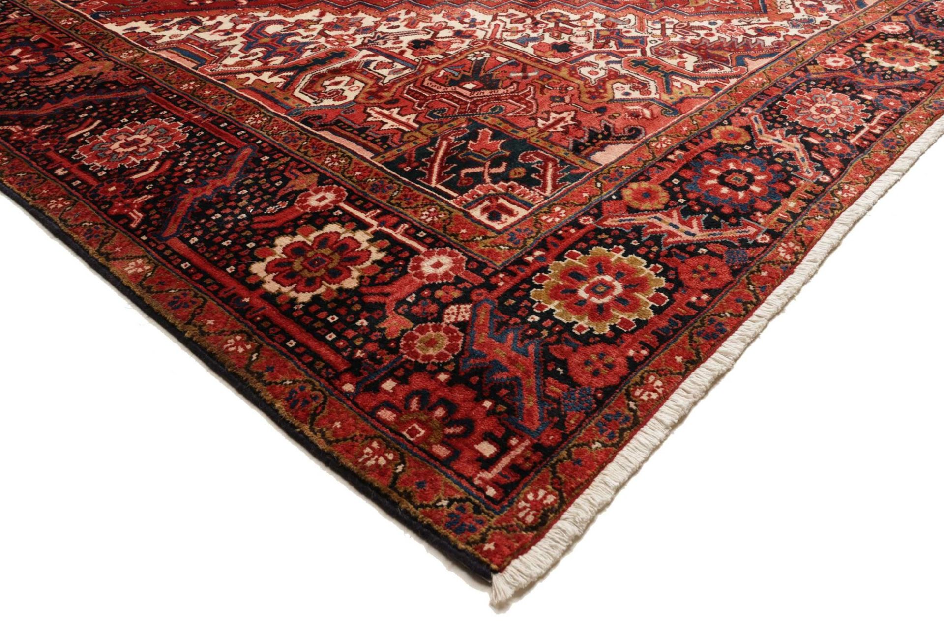 persischer-teppich-heriz-301-x-399-cm-schurwolle-handgeknupft-4 Heriz Perserteppich 301 × 399 cm aus Wolle, handgeknüpft