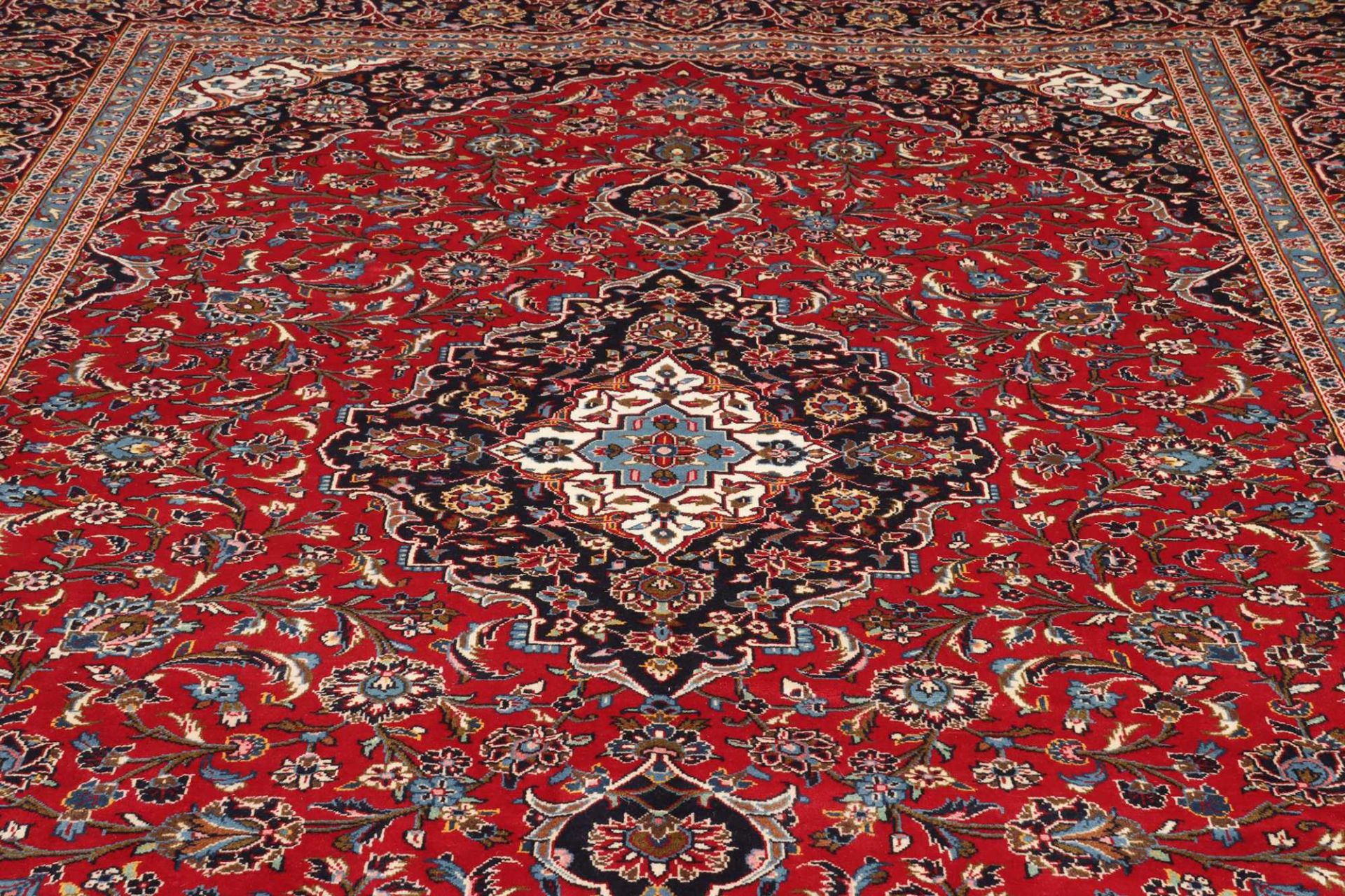 Handgeknüpfter Kashan Perserteppich 294 × 401 cm