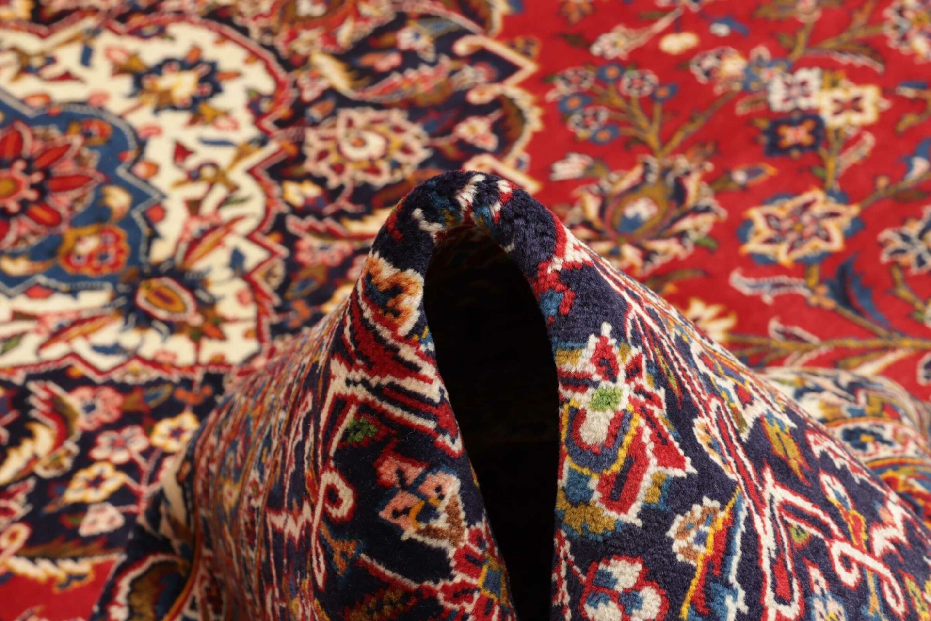 Kashan Perserteppich aus Iran, 298 × 394 cm