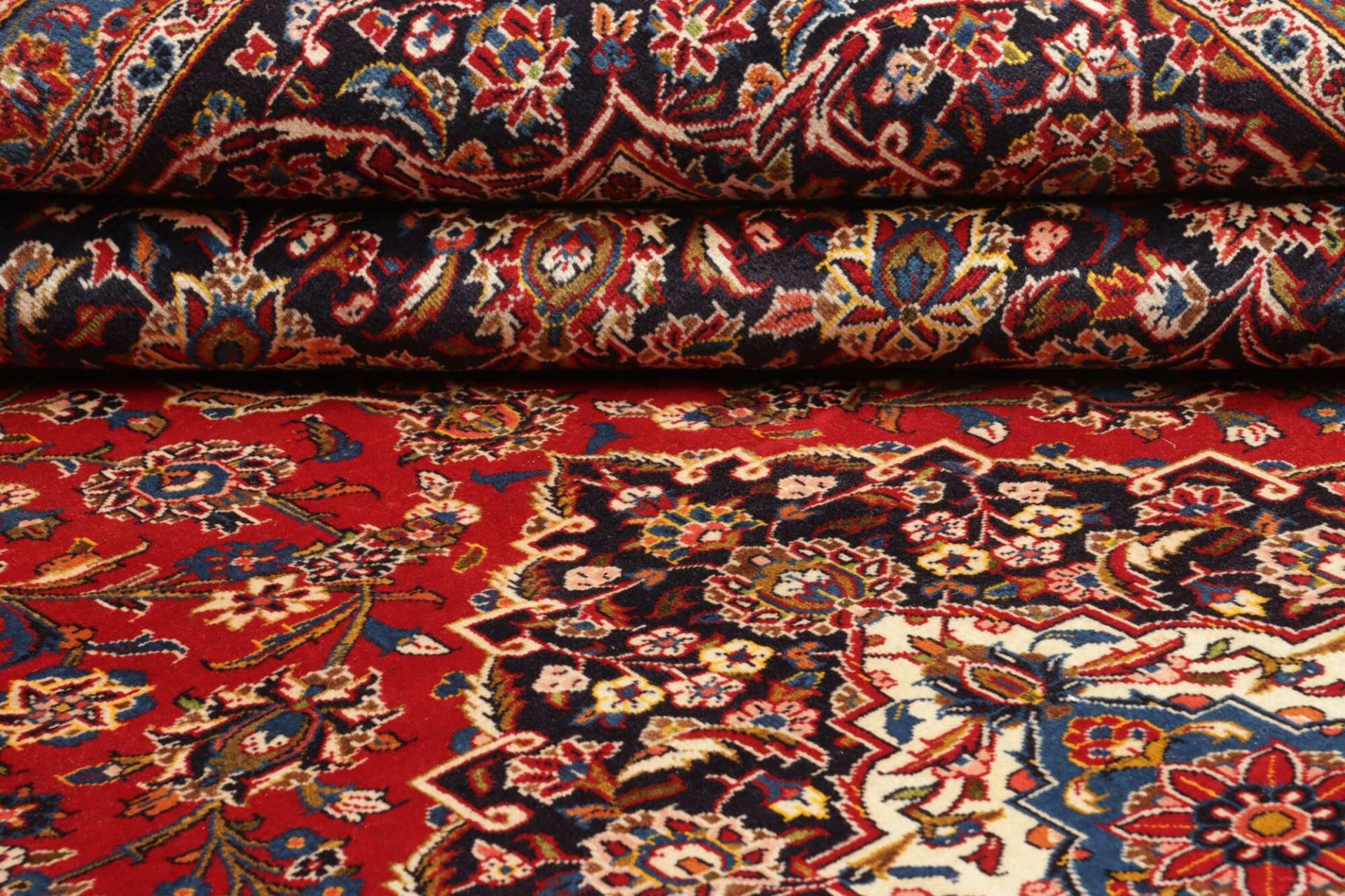 Kashan Perserteppich aus Iran, 298 × 394 cm