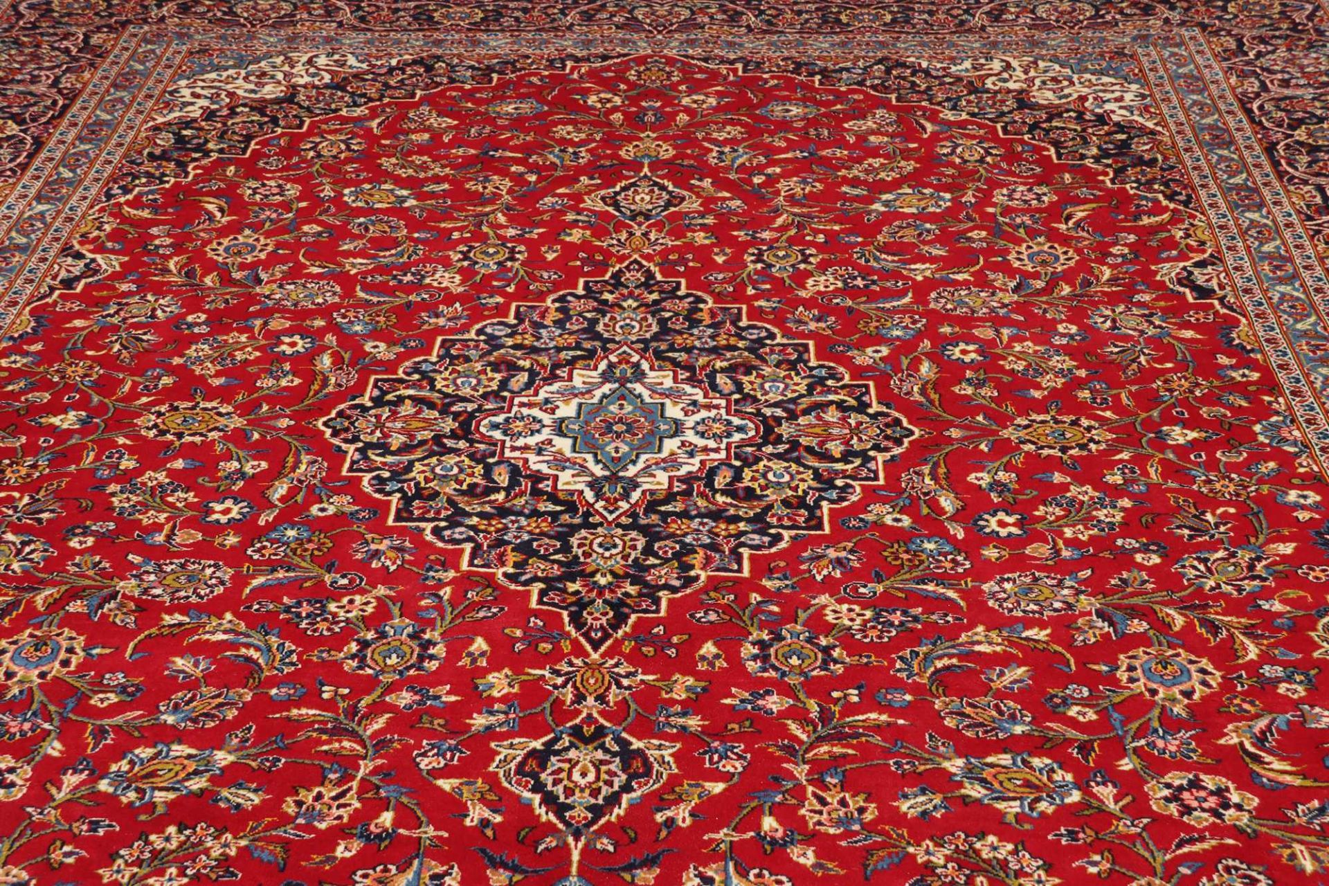 Kashan Perserteppich aus Iran, 298 × 401 cm