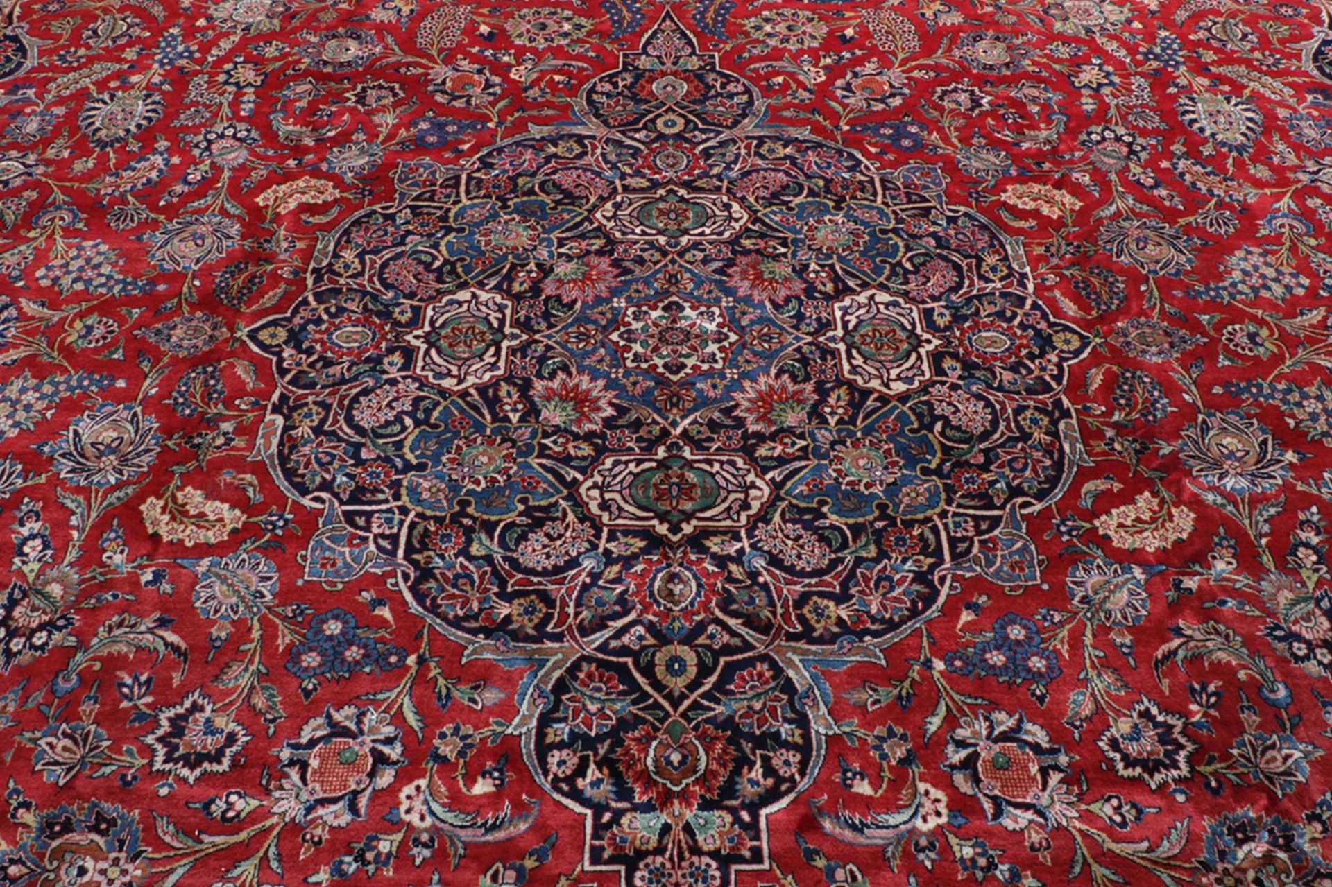 Kashan Perserteppich 430 × 637 cm aus Wolle, handgeknüpft