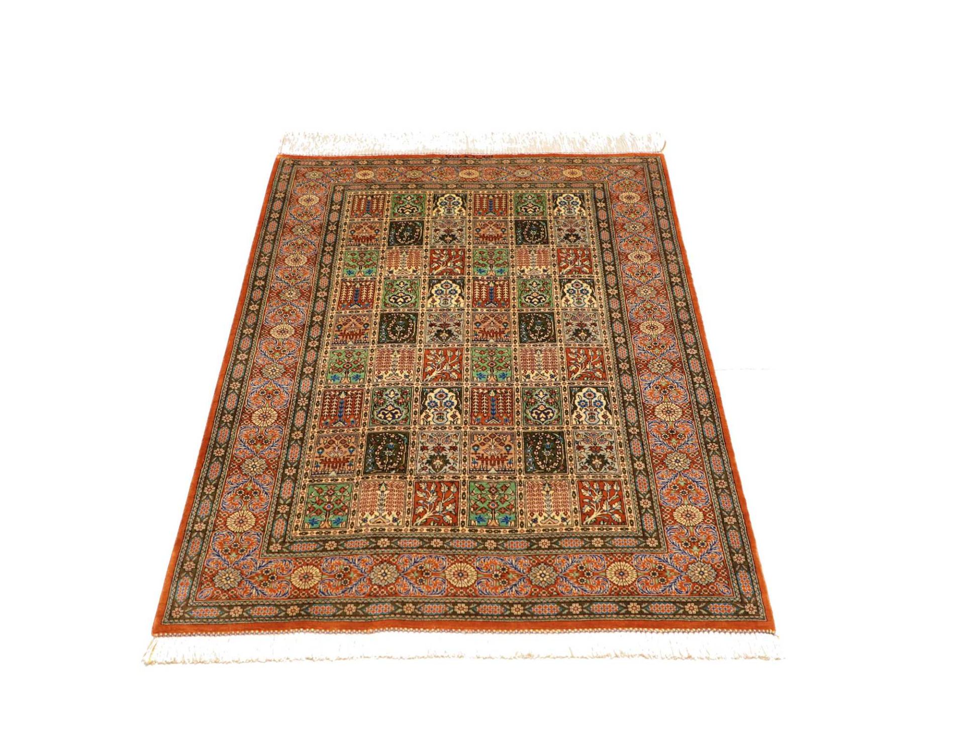 Handgeknüpfter Ghom Perserteppich, 78 × 121 cm, Seide
