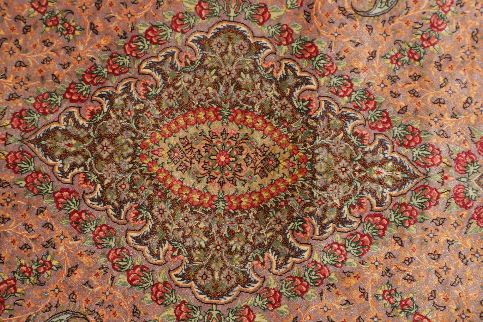 Ghom Perserteppich 51 × 147 cm aus Seide, handgeknüpft