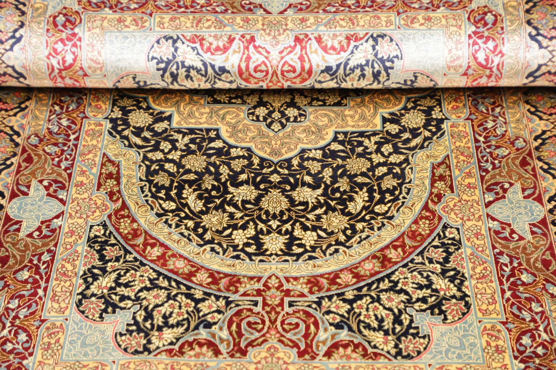 Ghom Perserteppich aus Iran, 81 × 117 cm