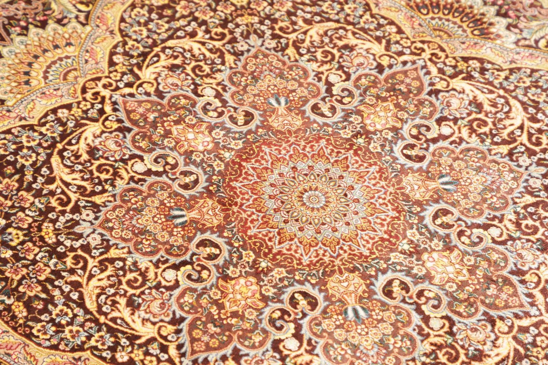 perserteppich-ghom-97-x-107-cm-seide-handgeknupft-edel-6 Ghom Perserteppich 97 × 107 cm aus Seide, handgeknüpft