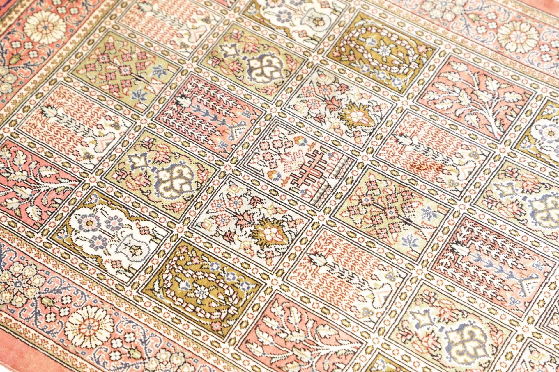 Ghom Perserteppich aus Iran, 61 × 85 cm