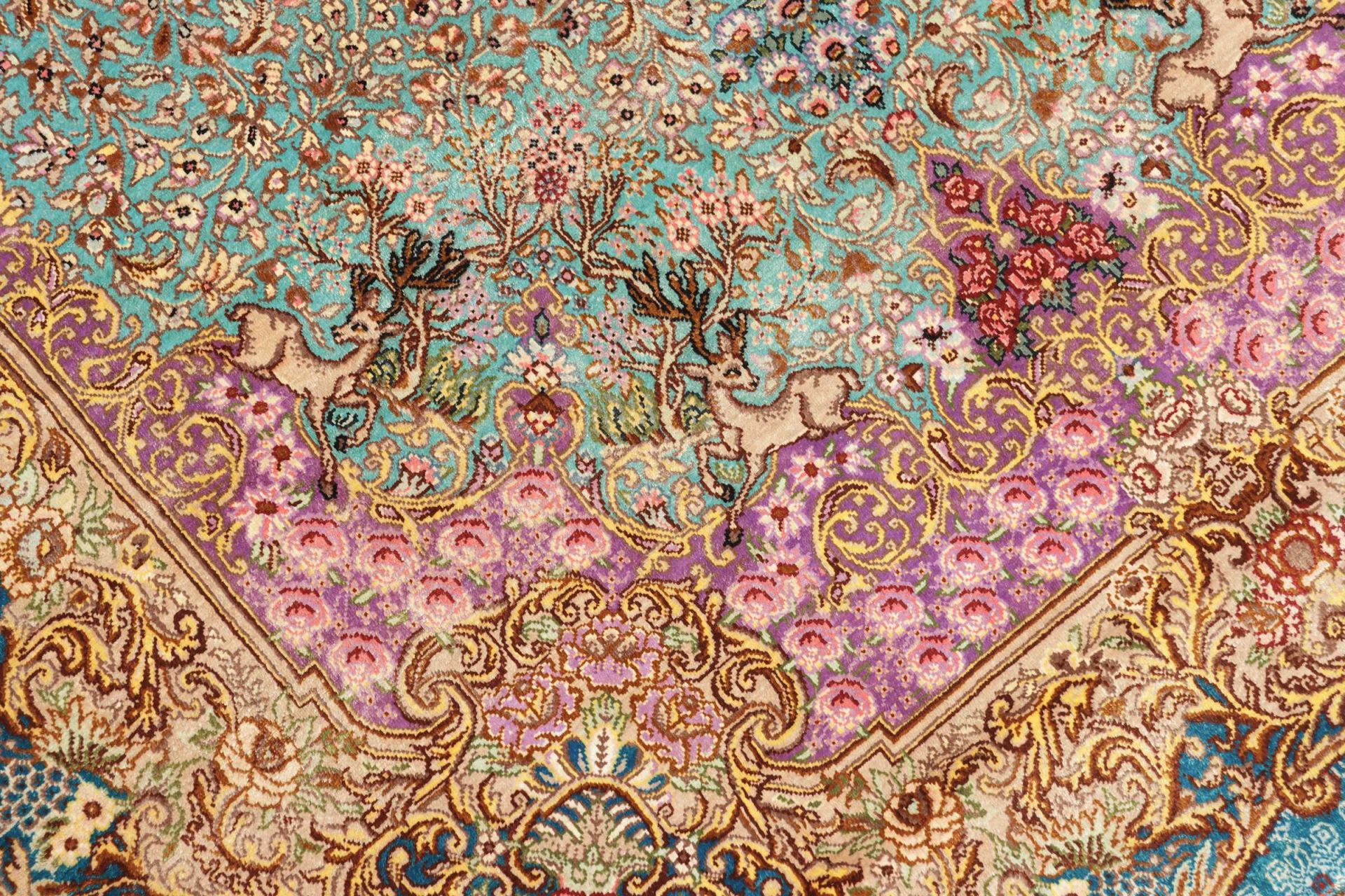 Ghom Perserteppich 83 × 119 cm aus Seide, handgeknüpft