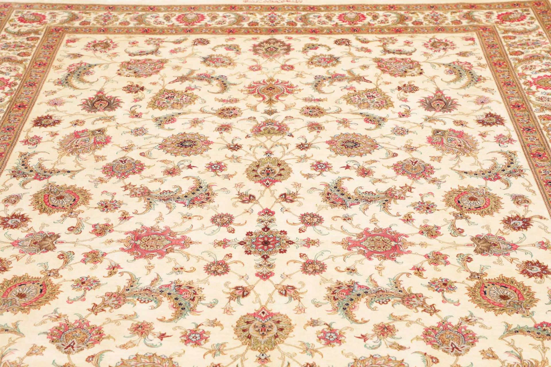 Ghom Perserteppich 202 × 306 cm aus Seide, handgeknüpft