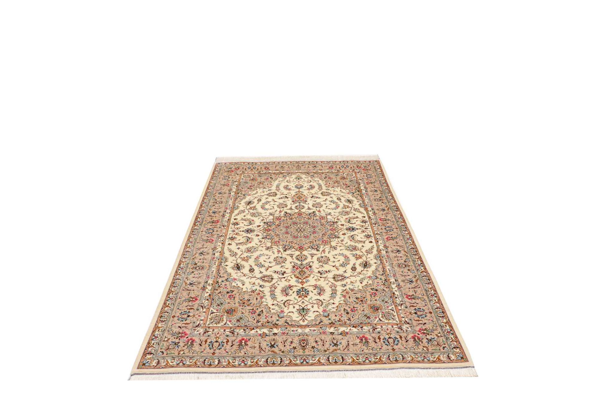Handgeknüpfter Ghom Perserteppich, 130 × 207 cm, Seide