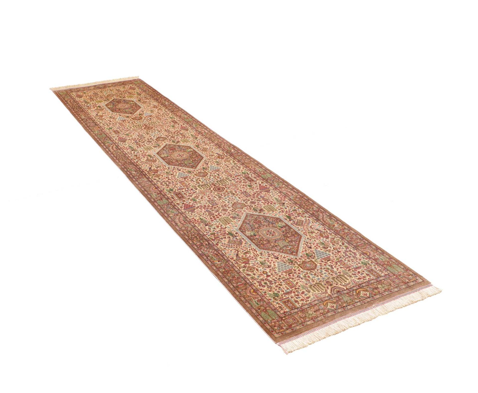 Handgeknüpfter Ghom Perserteppich, 71 × 298 cm, Seide