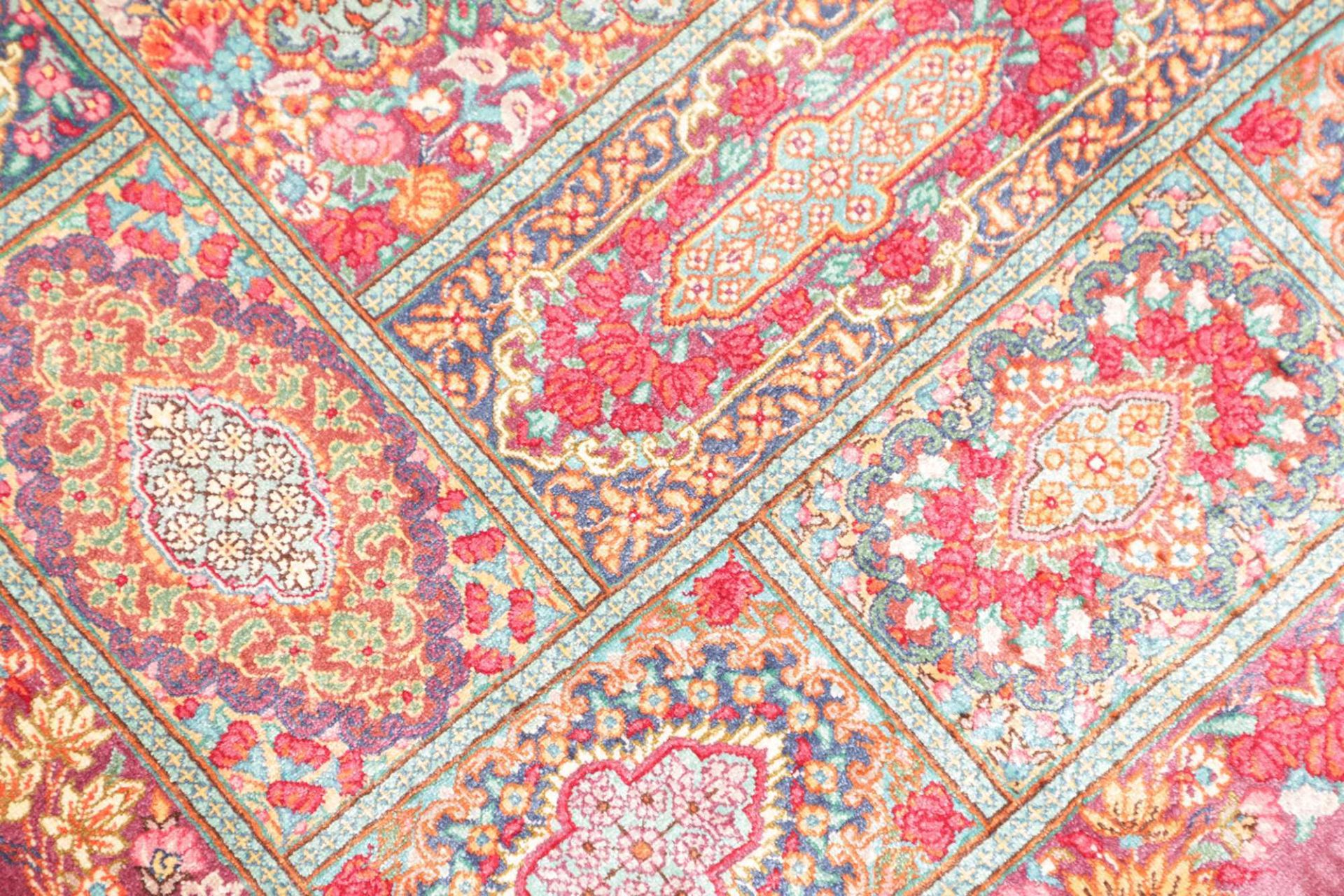 Ghom Perserteppich aus Iran, 61 × 93 cm