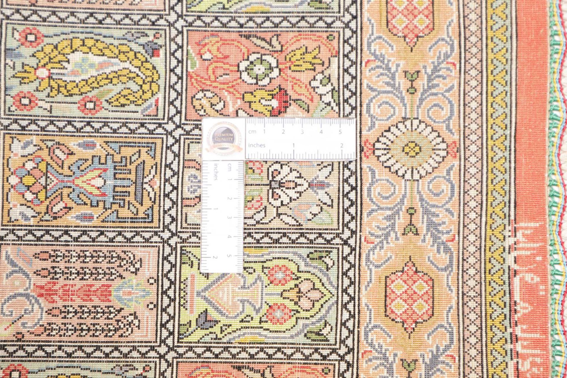perserteppich-ghom-61-x-89-cm-100-seide-handgeknupft-edel-9 Handgeknüpfter Ghom Perserteppich 61 × 89 cm