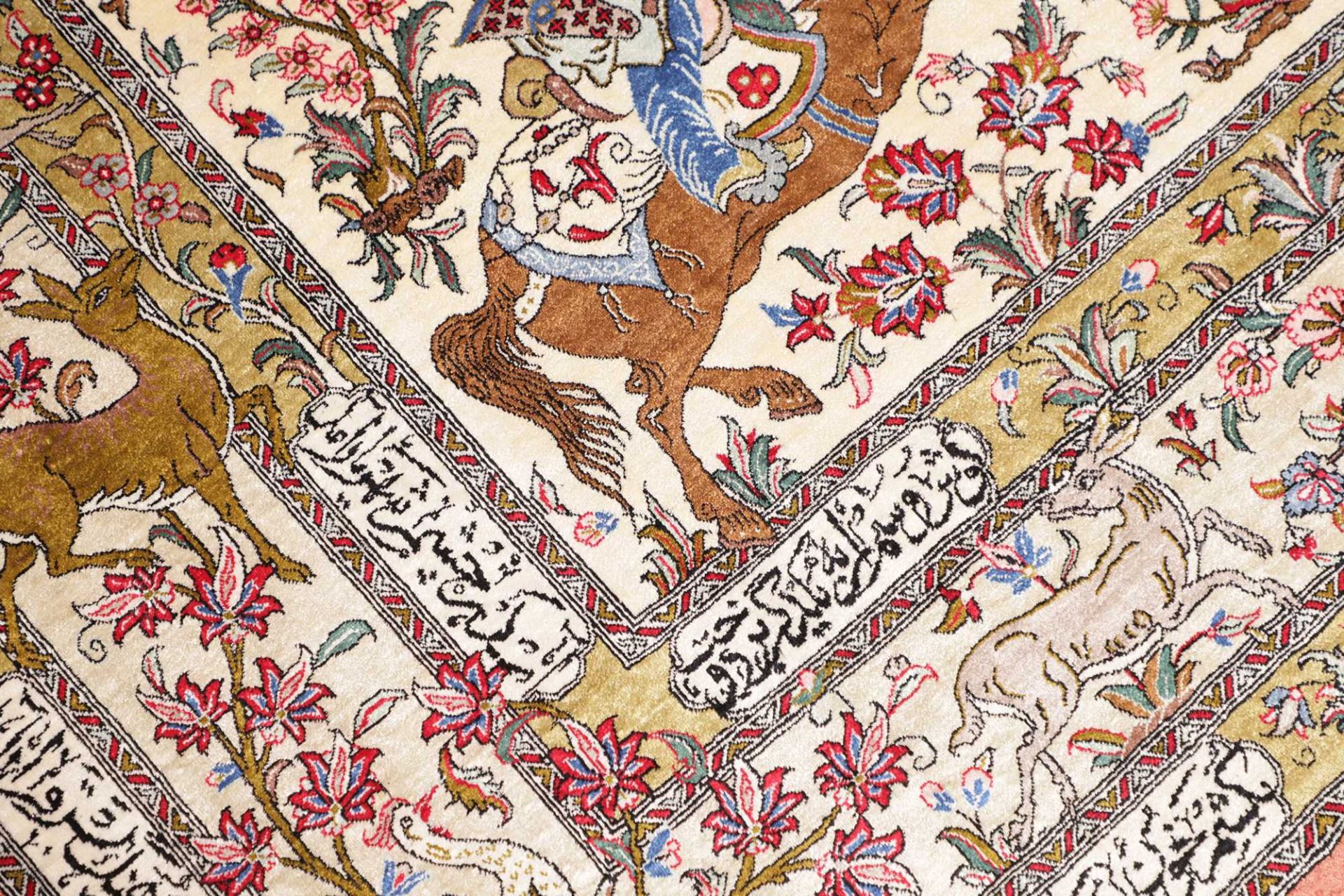 Handgeknüpfter Ghom Perserteppich, 133 × 199 cm, Seide