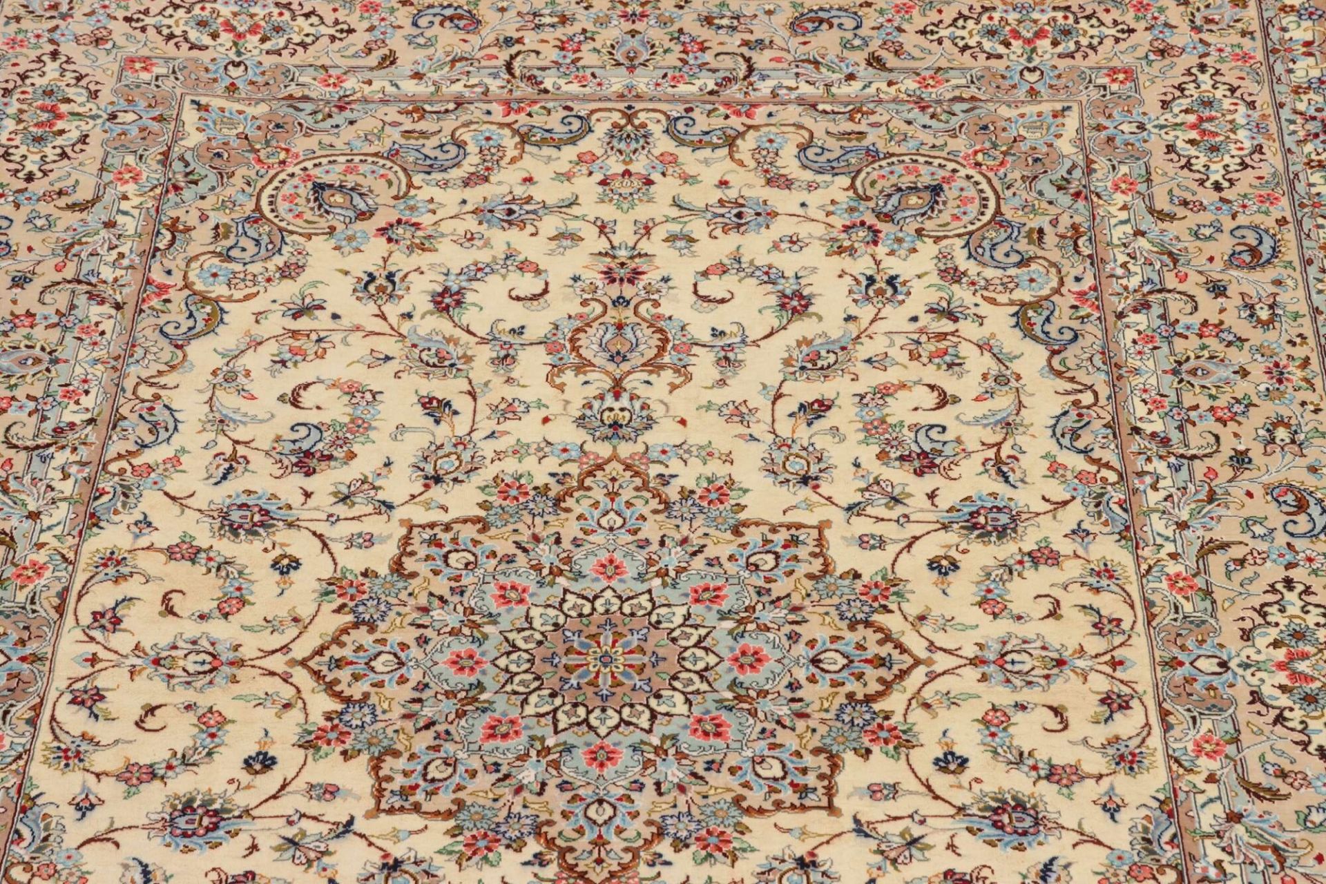Handgeknüpfter Ghom Perserteppich, 101 × 152 cm, Seide
