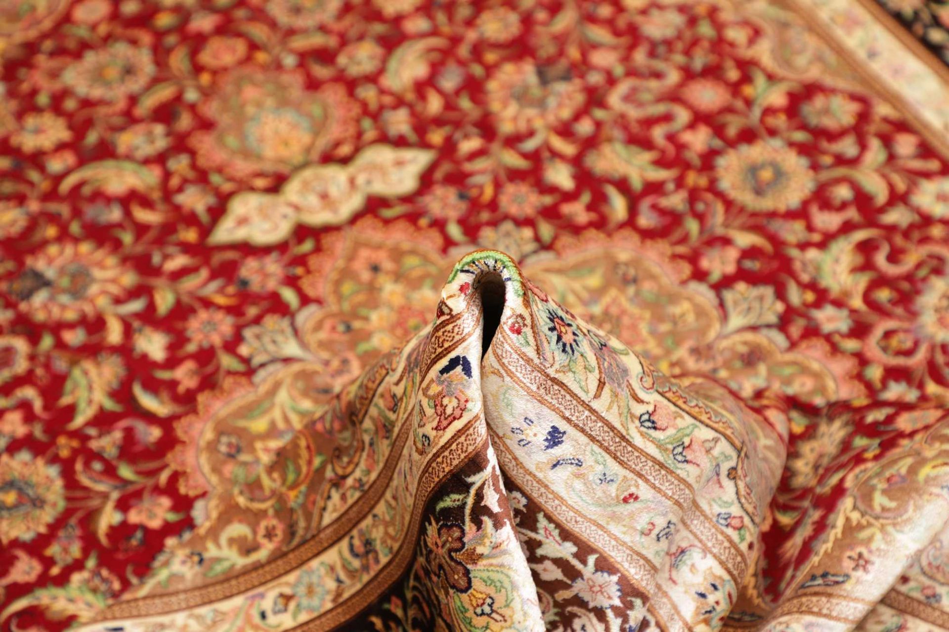 Ghom Perserteppich aus Iran, 136 × 196 cm