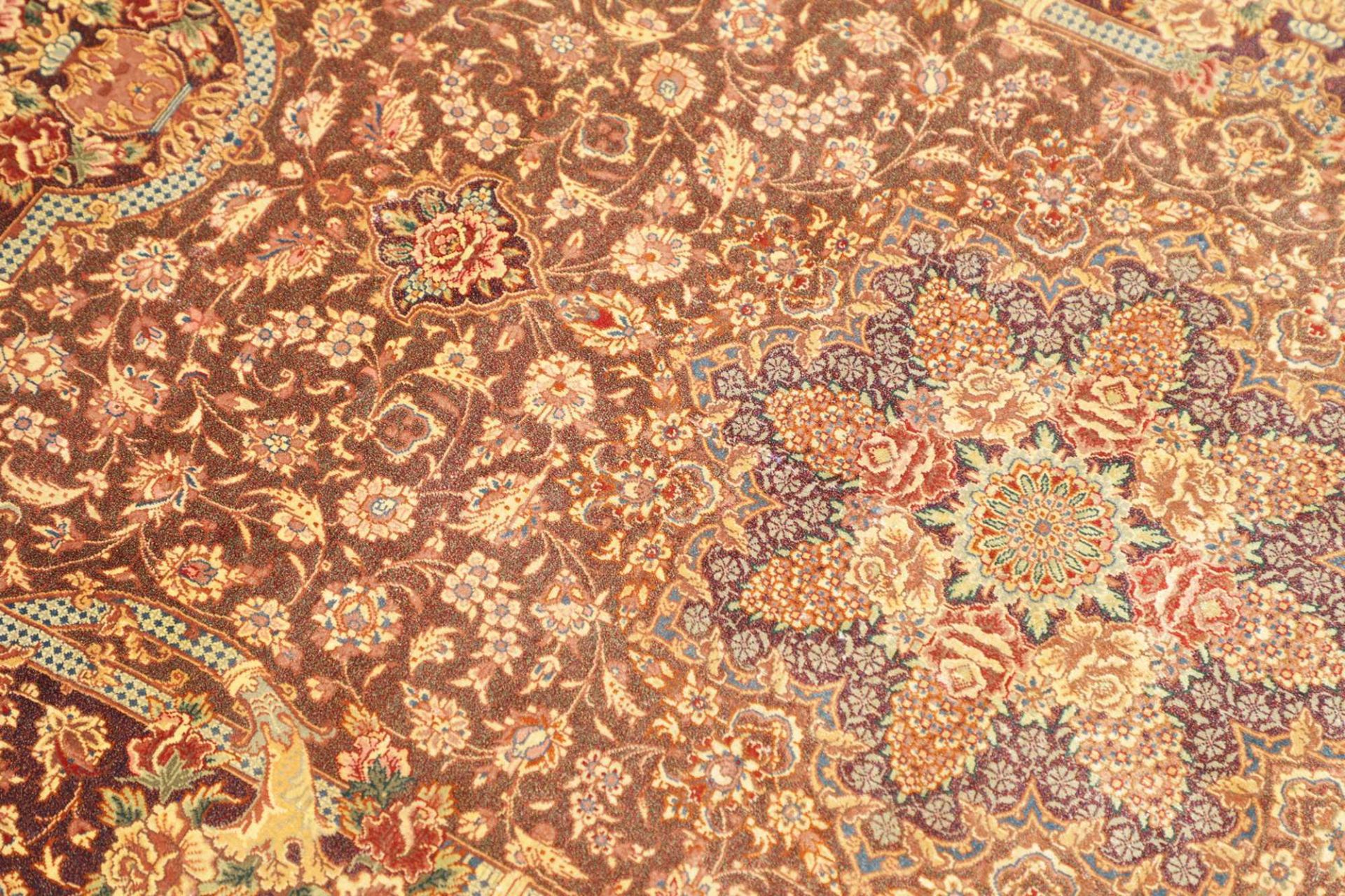 Handgeknüpfter Ghom Perserteppich, 78 × 120 cm, Seide