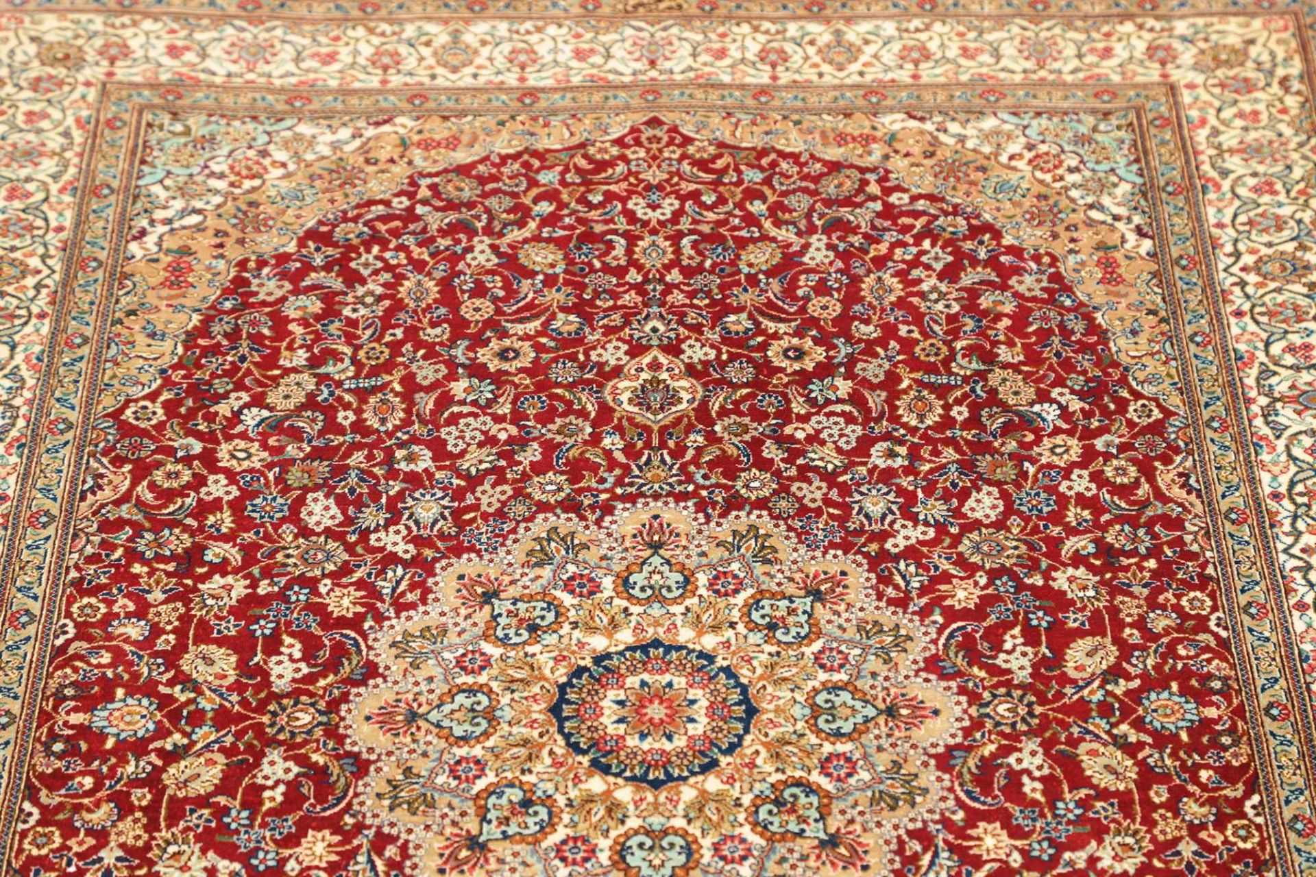 Handgeknüpfter Ghom Perserteppich 104 × 143 cm