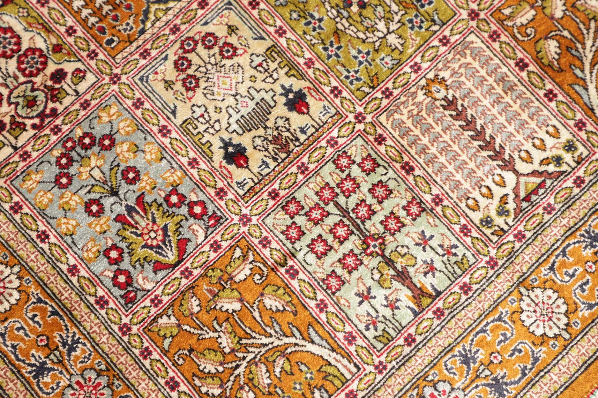 Ghom Perserteppich aus Iran, 61 × 89 cm