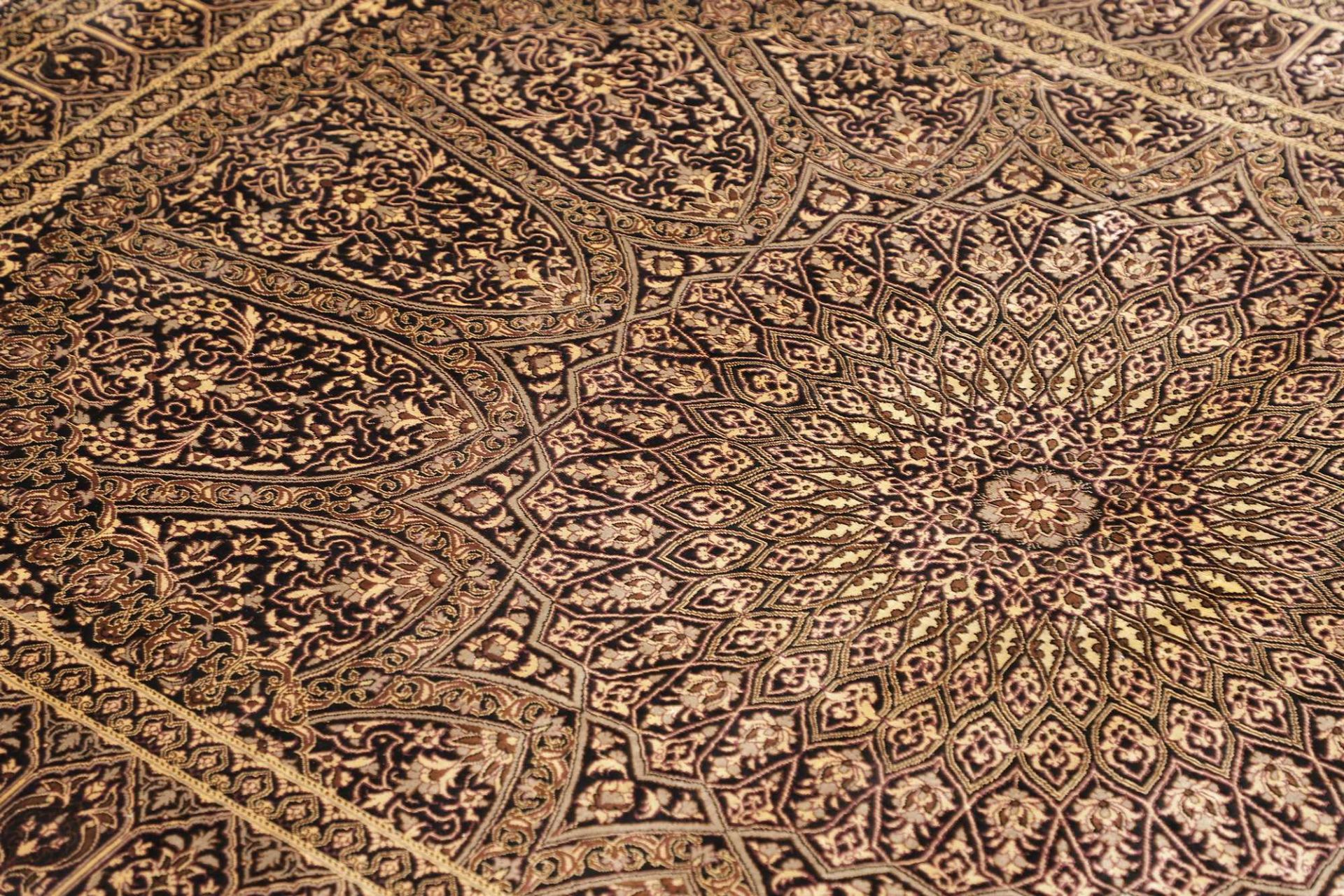 Ghom Perserteppich aus Iran, 134 × 196 cm