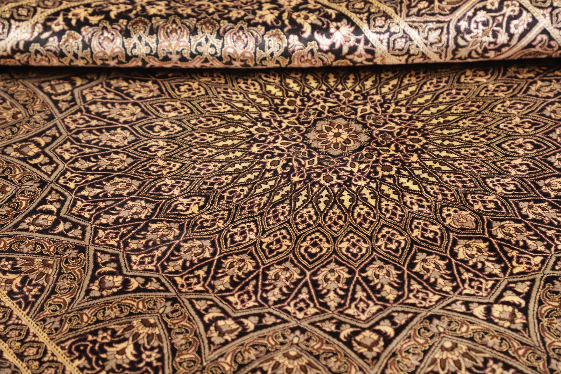 Ghom Perserteppich aus Iran, 134 × 196 cm