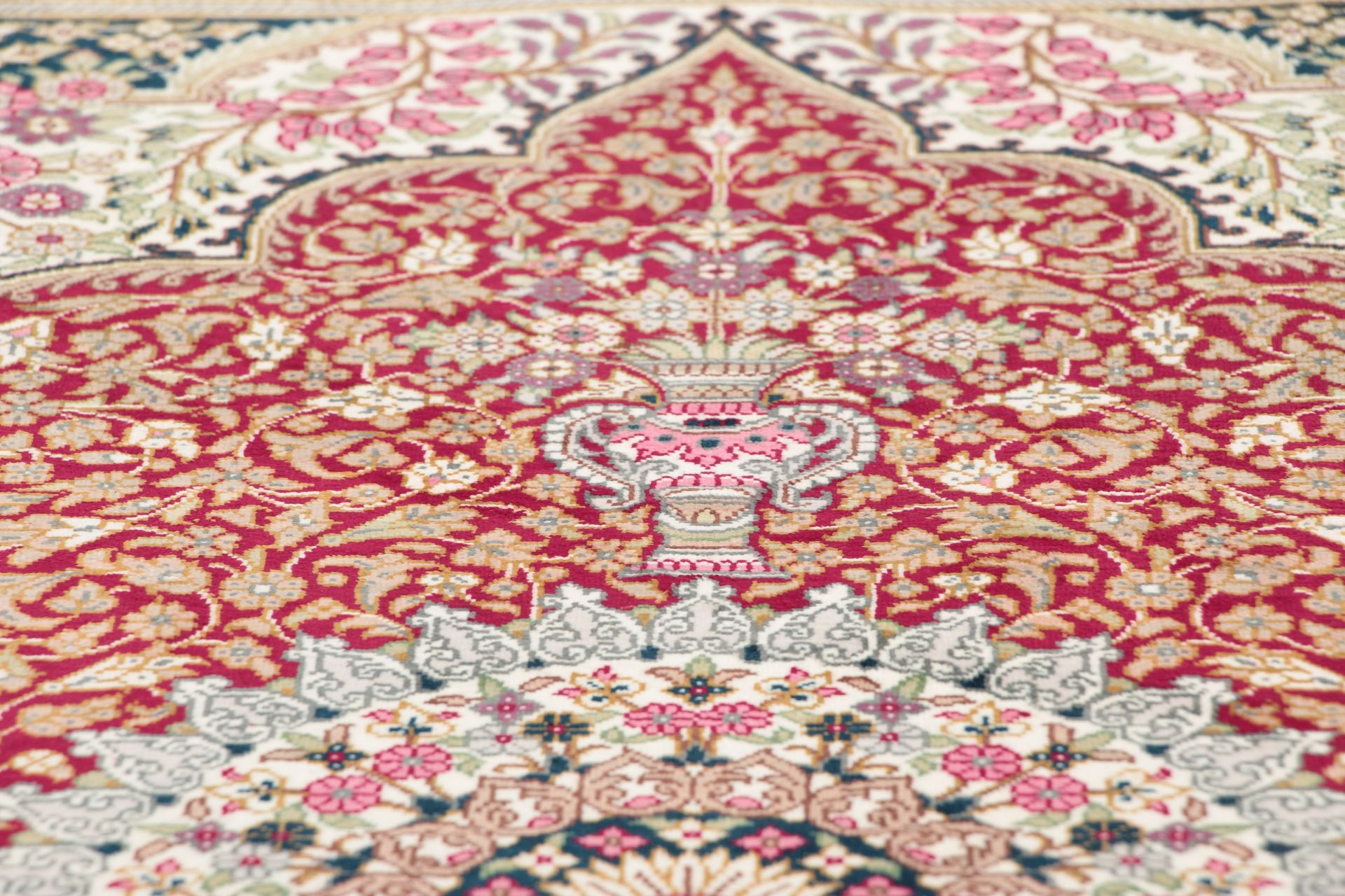 perserteppich-ghom-60-x-90-cm-seide-handgeknupft-exklusiv-8 Handgeknüpfter Ghom Perserteppich 60 × 90 cm