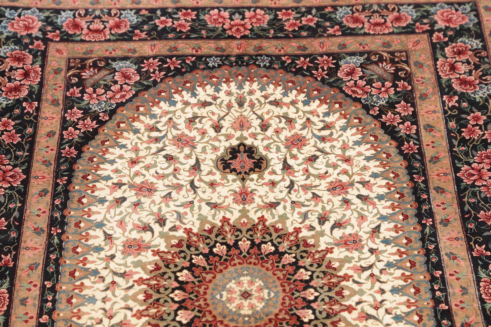 Ghom Perserteppich 81 × 121 cm aus Seide, handgeknüpft