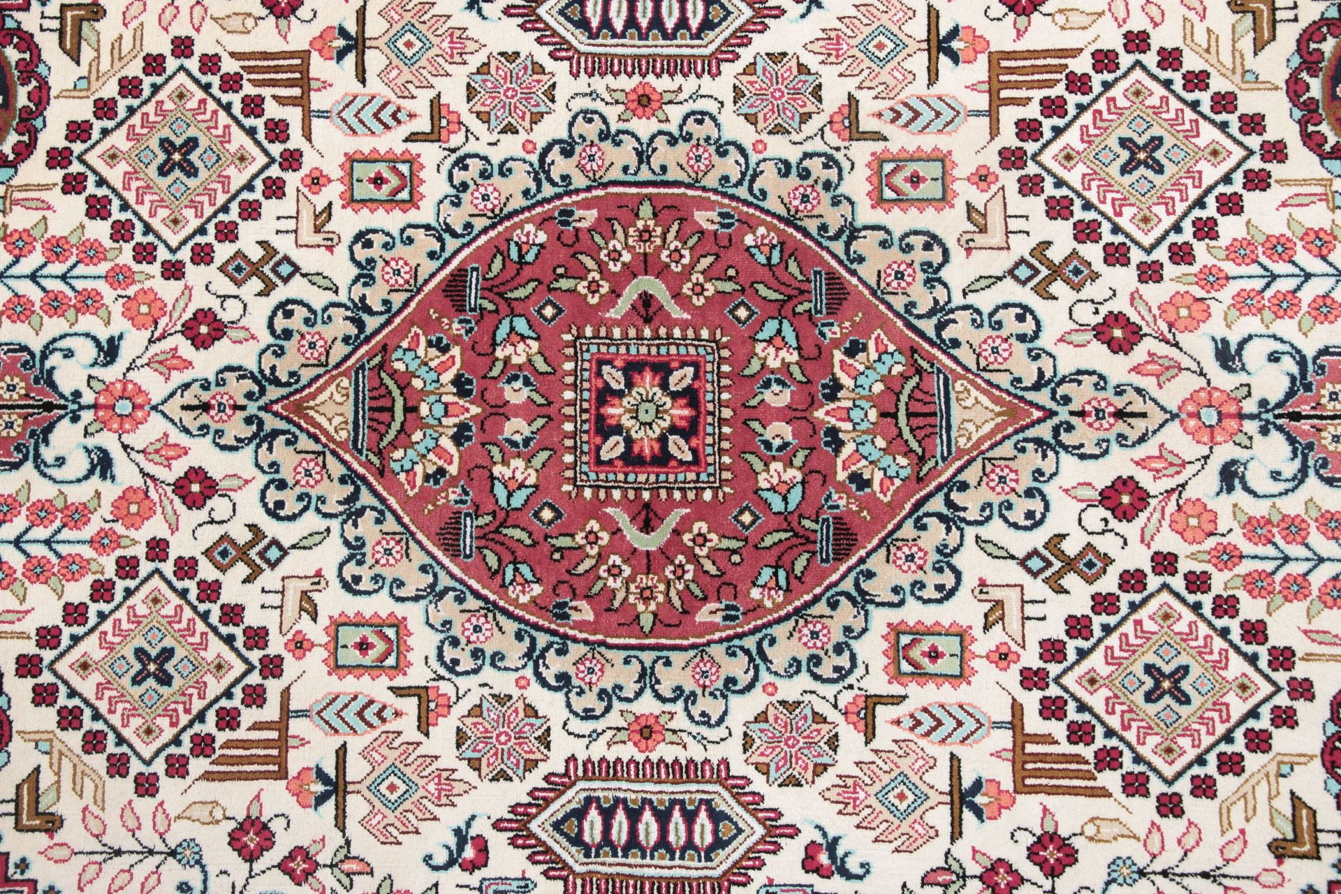 Handgeknüpfter Ghom Perserteppich 60 × 96 cm