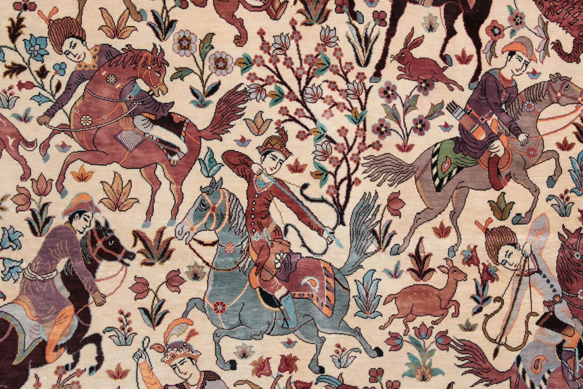 Handgeknüpfter Ghom Perserteppich, 140 × 212 cm, Seide