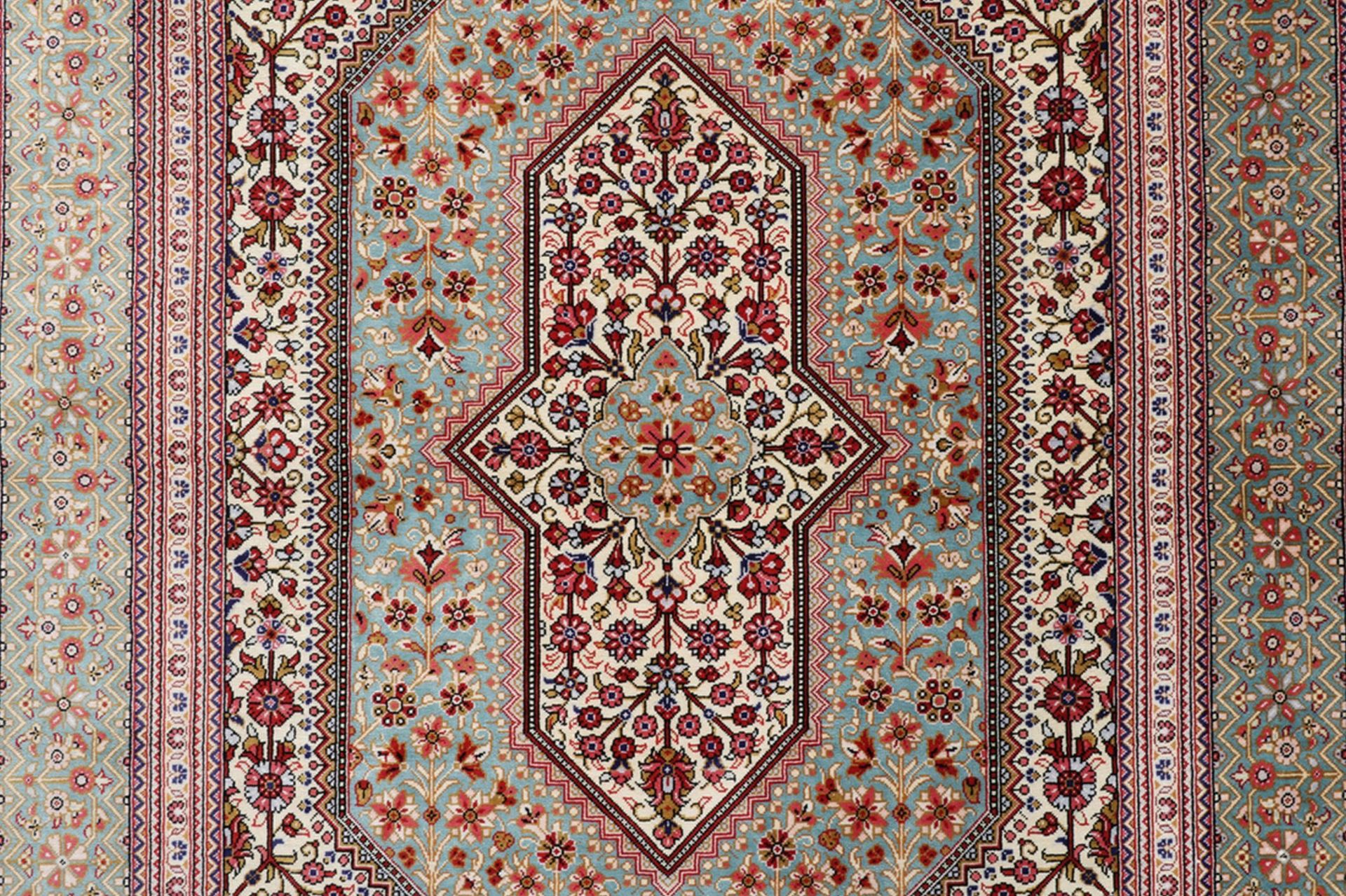 Handgeknüpfter Ghom Perserteppich, 96 × 155 cm, Seide