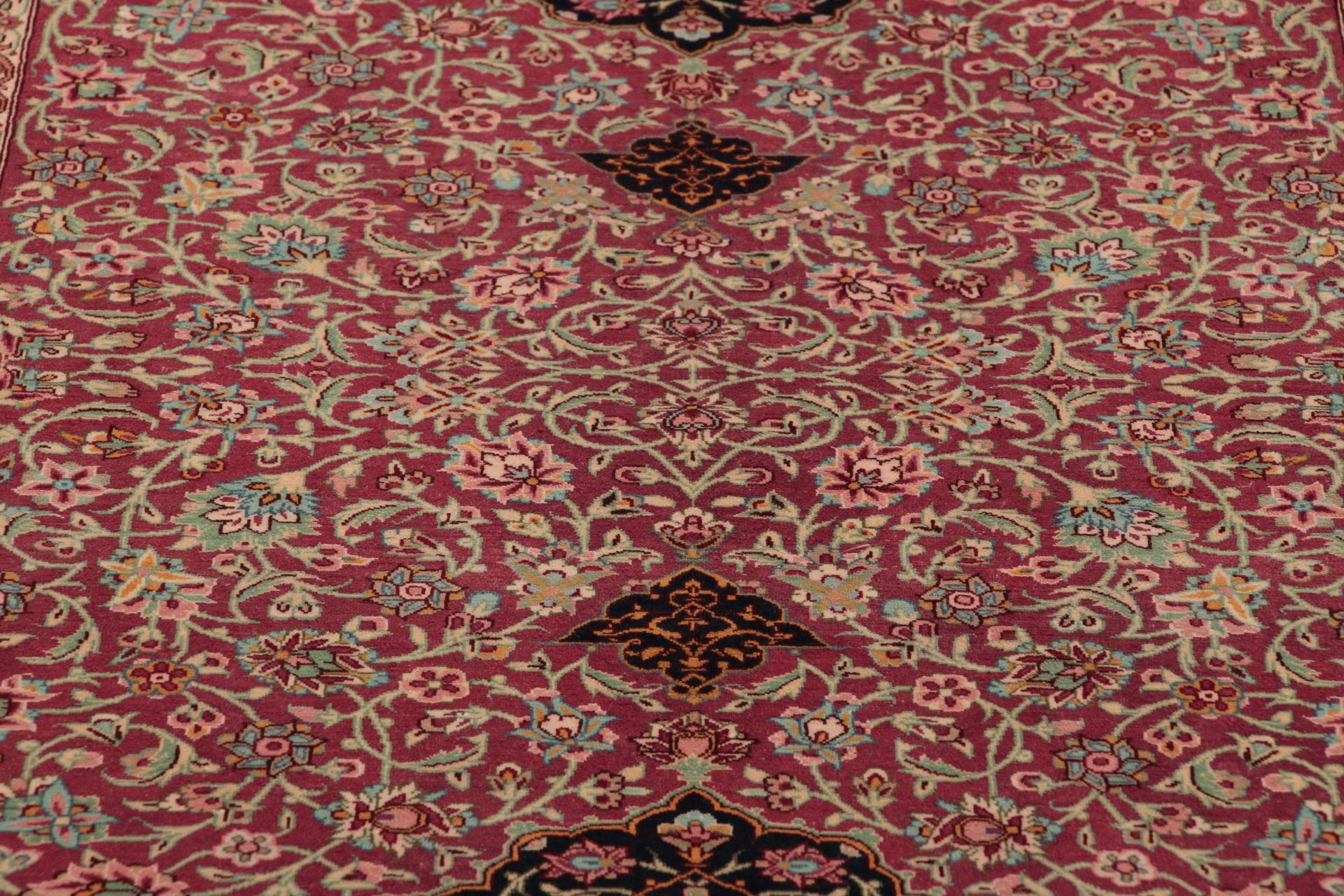 Handgeknüpfter Ghom Perserteppich, 80 × 297 cm, Seide