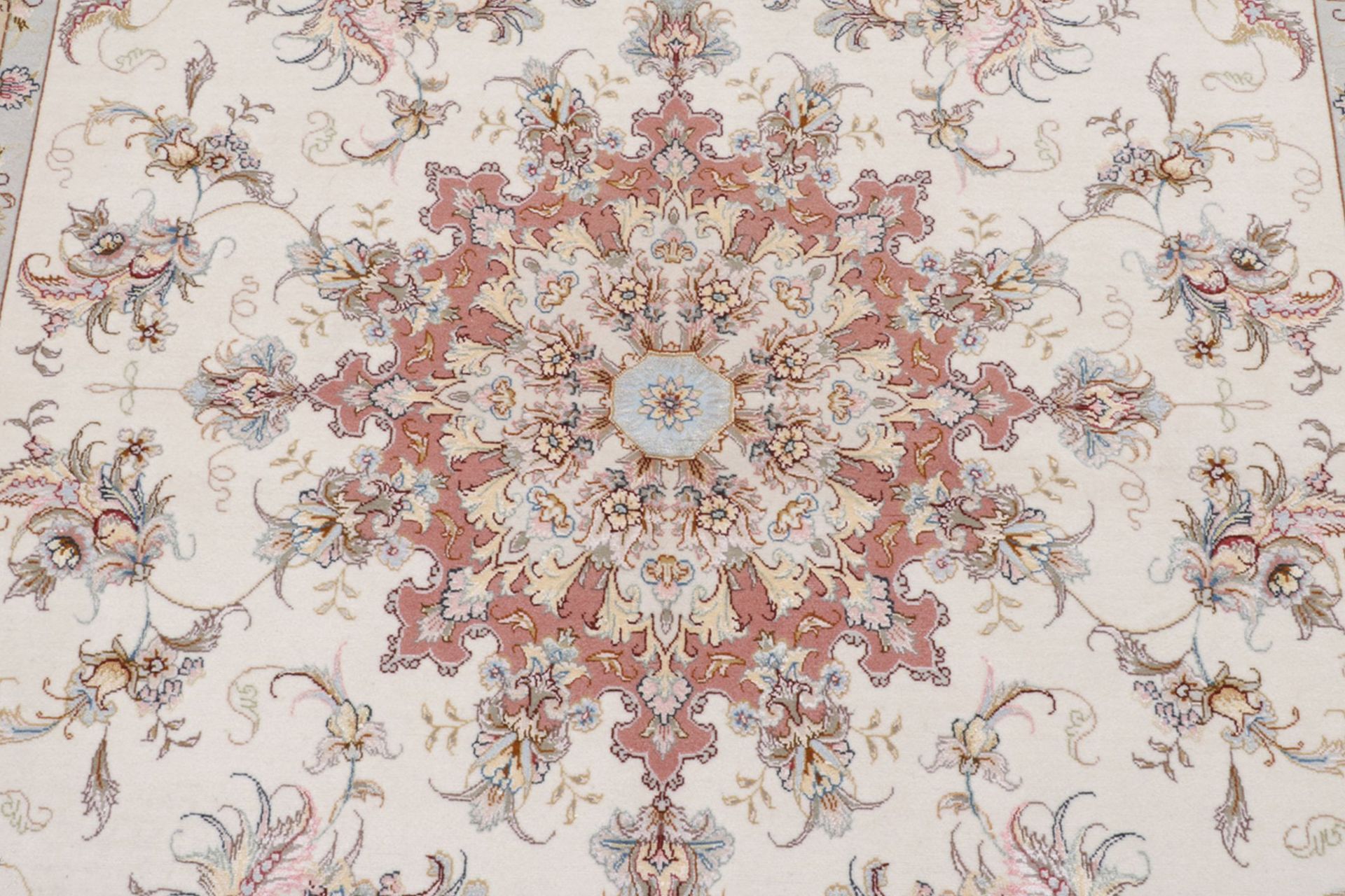 Handgeknüpfter Täbriz Perserteppich 150 × 205 cm