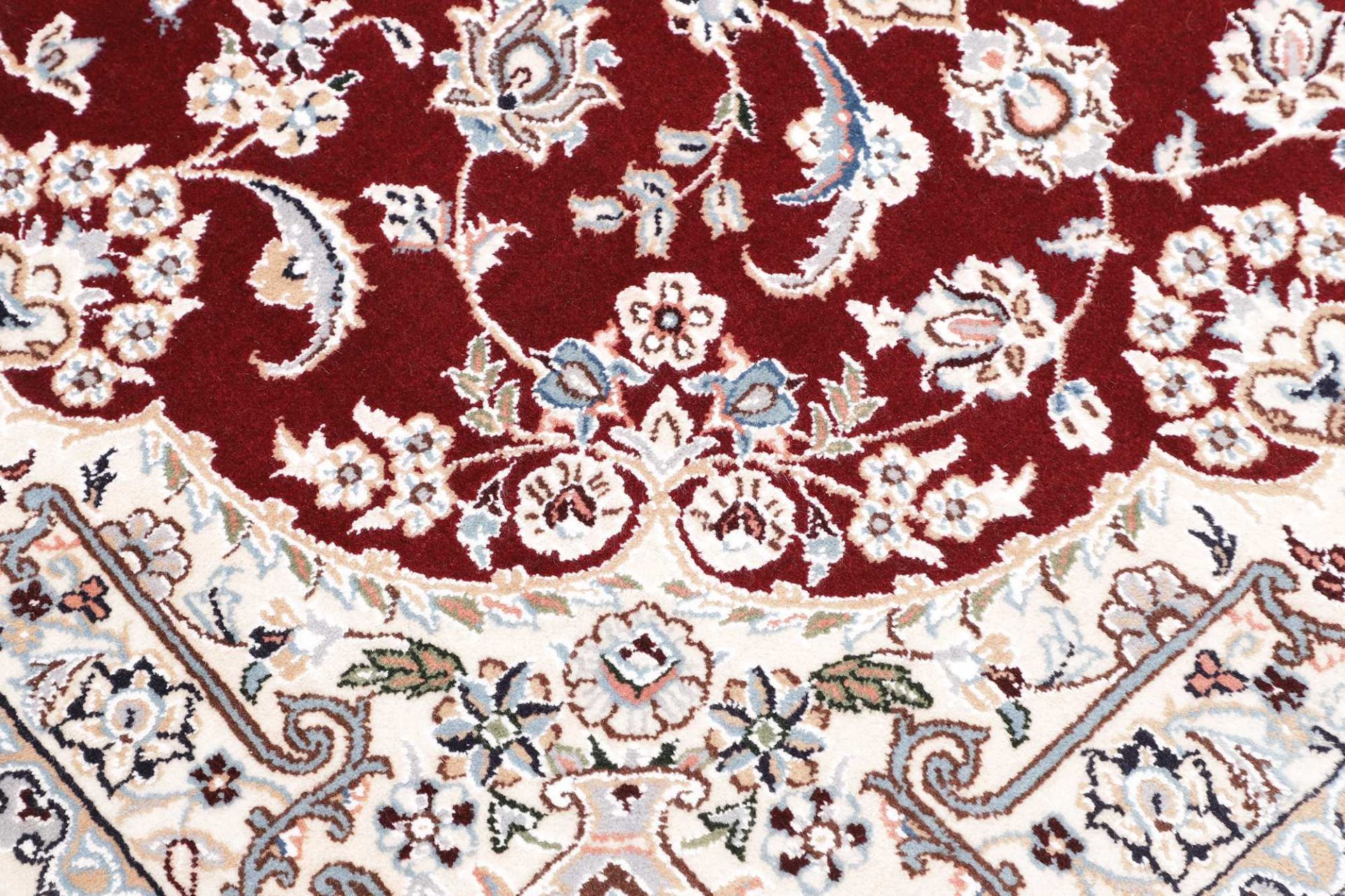 Nain Perserteppich 103 × 154 cm aus Wolle, handgeknüpft