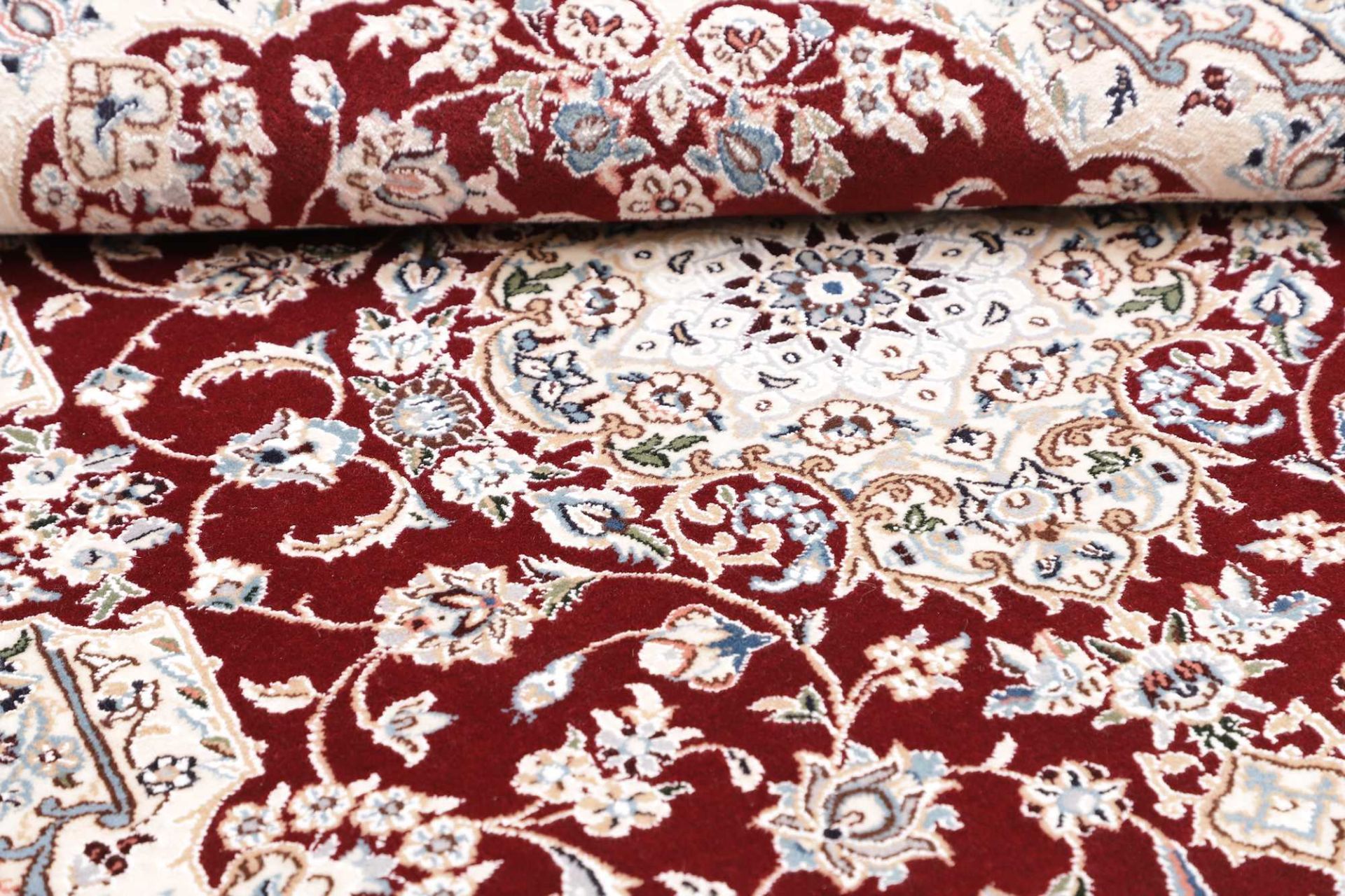 Nain Perserteppich 103 × 154 cm aus Wolle, handgeknüpft
