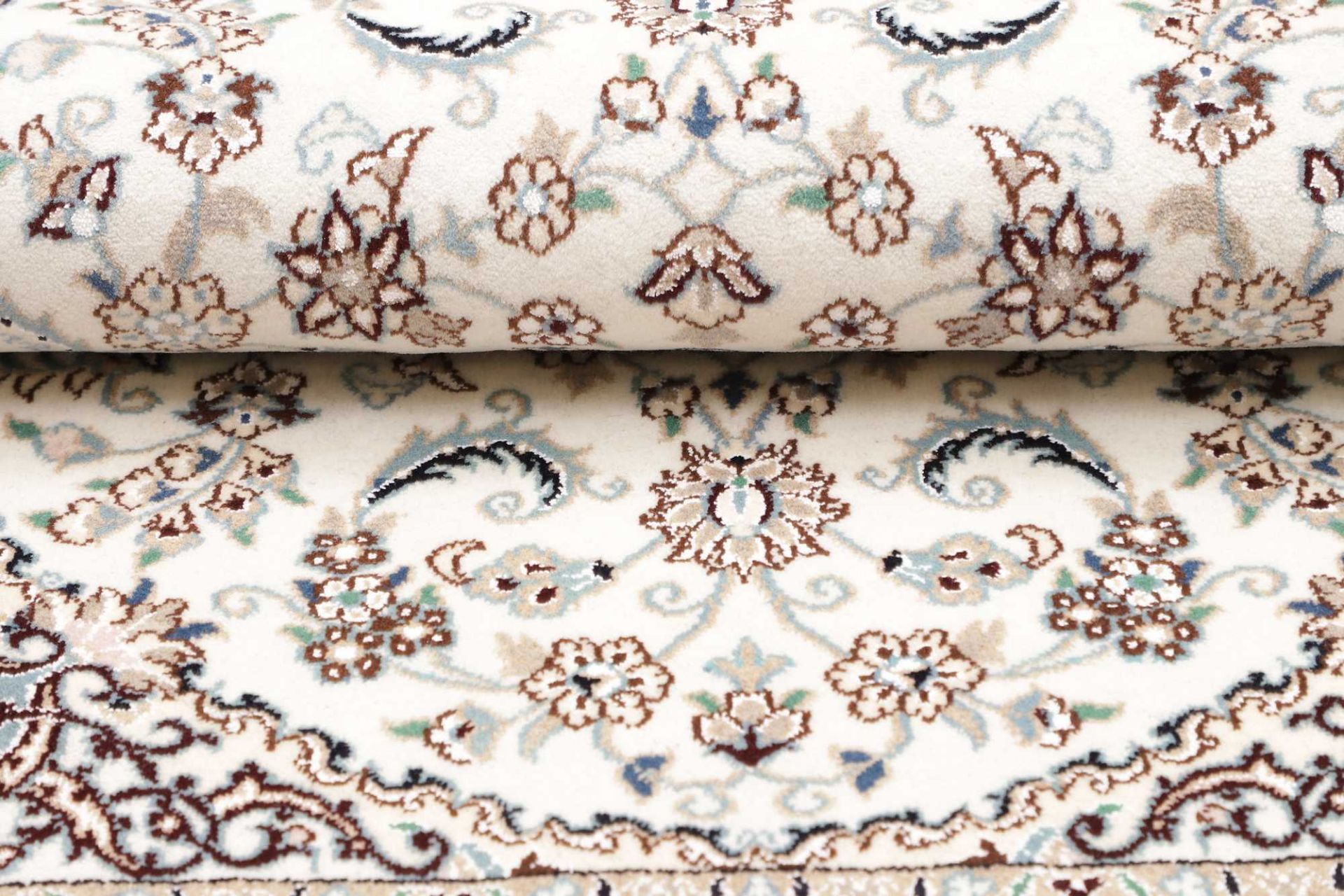 perserteppich-nain-103-x-145-cm-schurwolle-handgeknupft-exklusiv-9 Handgeknüpfter Nain Perserteppich, 103 × 145 cm, Wolle