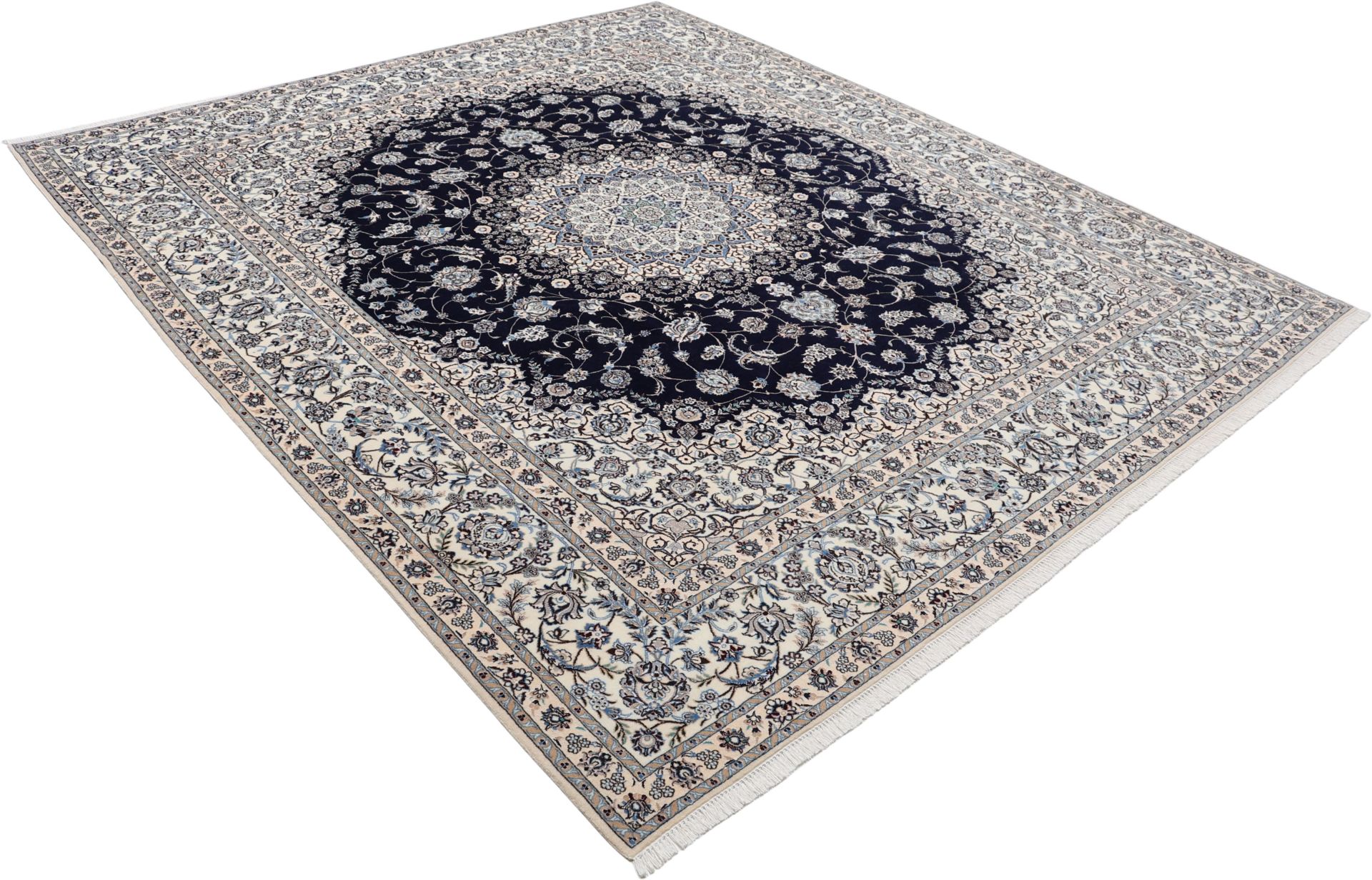 Handgeknüpfter Nain Perserteppich 260 × 305 cm