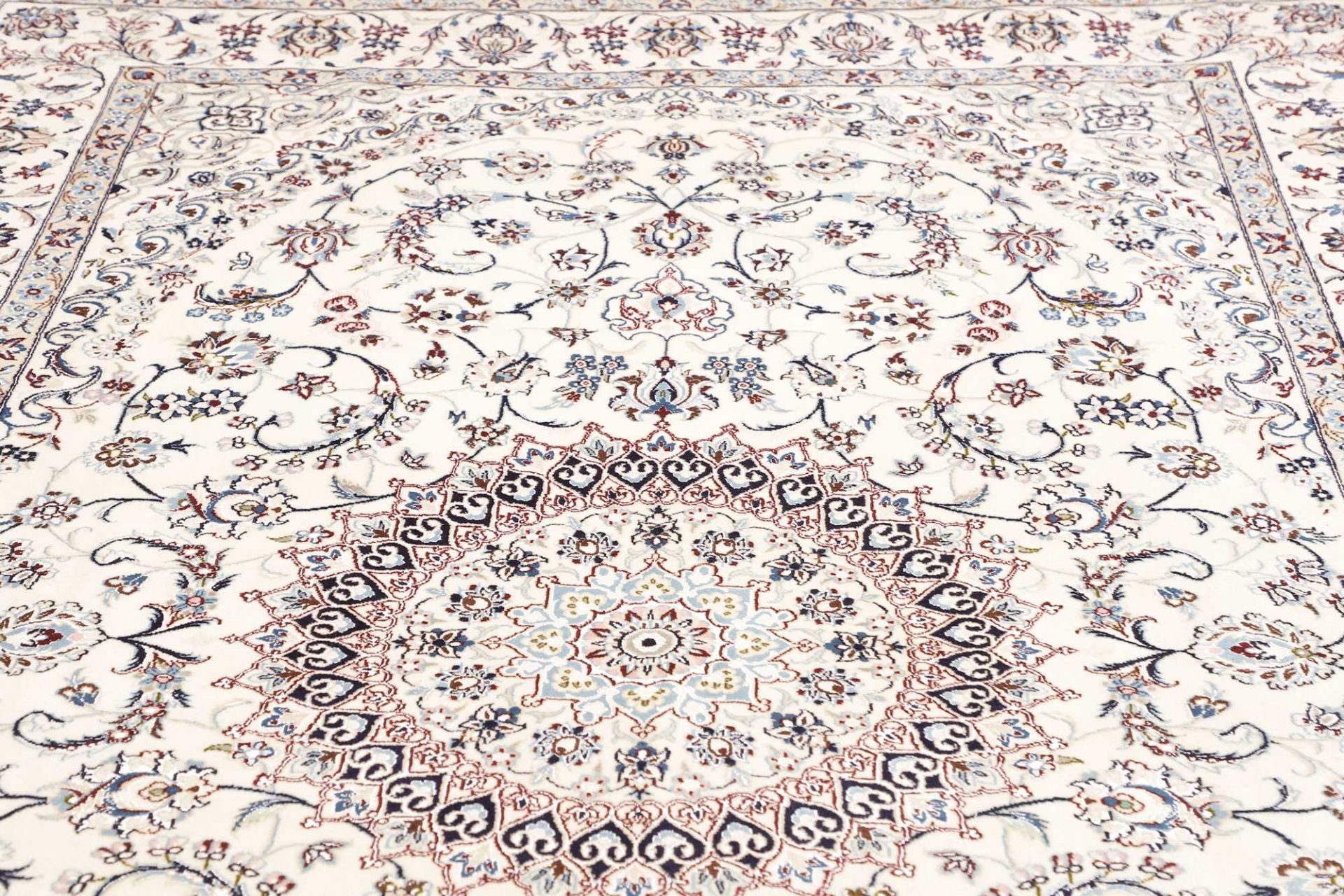 perserteppich-nain-206-x-314-cm-schurwolle-handgeknupft-exklusiv-15 Nain Perserteppich 206 × 314 cm aus Wolle, handgeknüpft