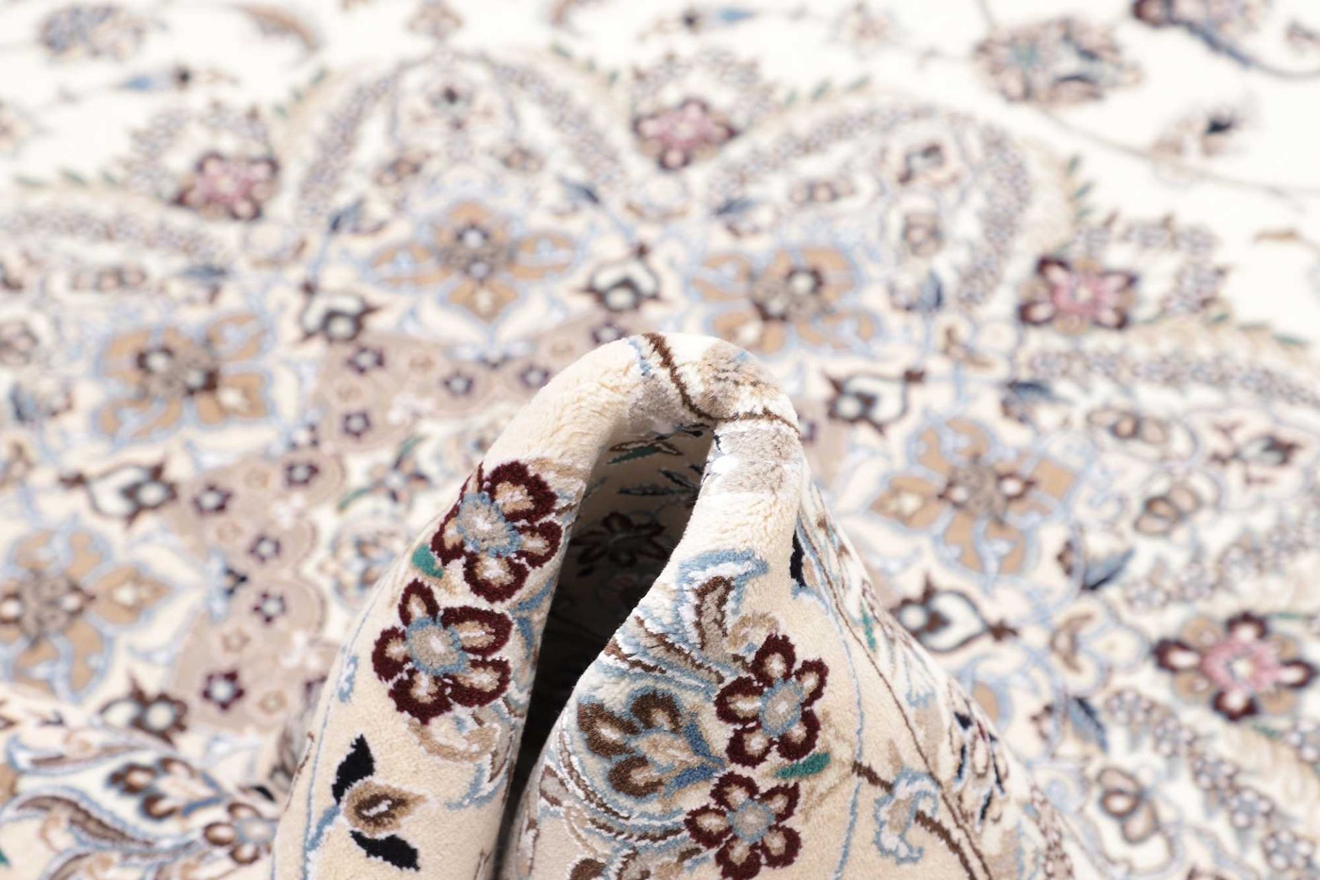 Nain Perserteppich aus Iran, 251 × 345 cm