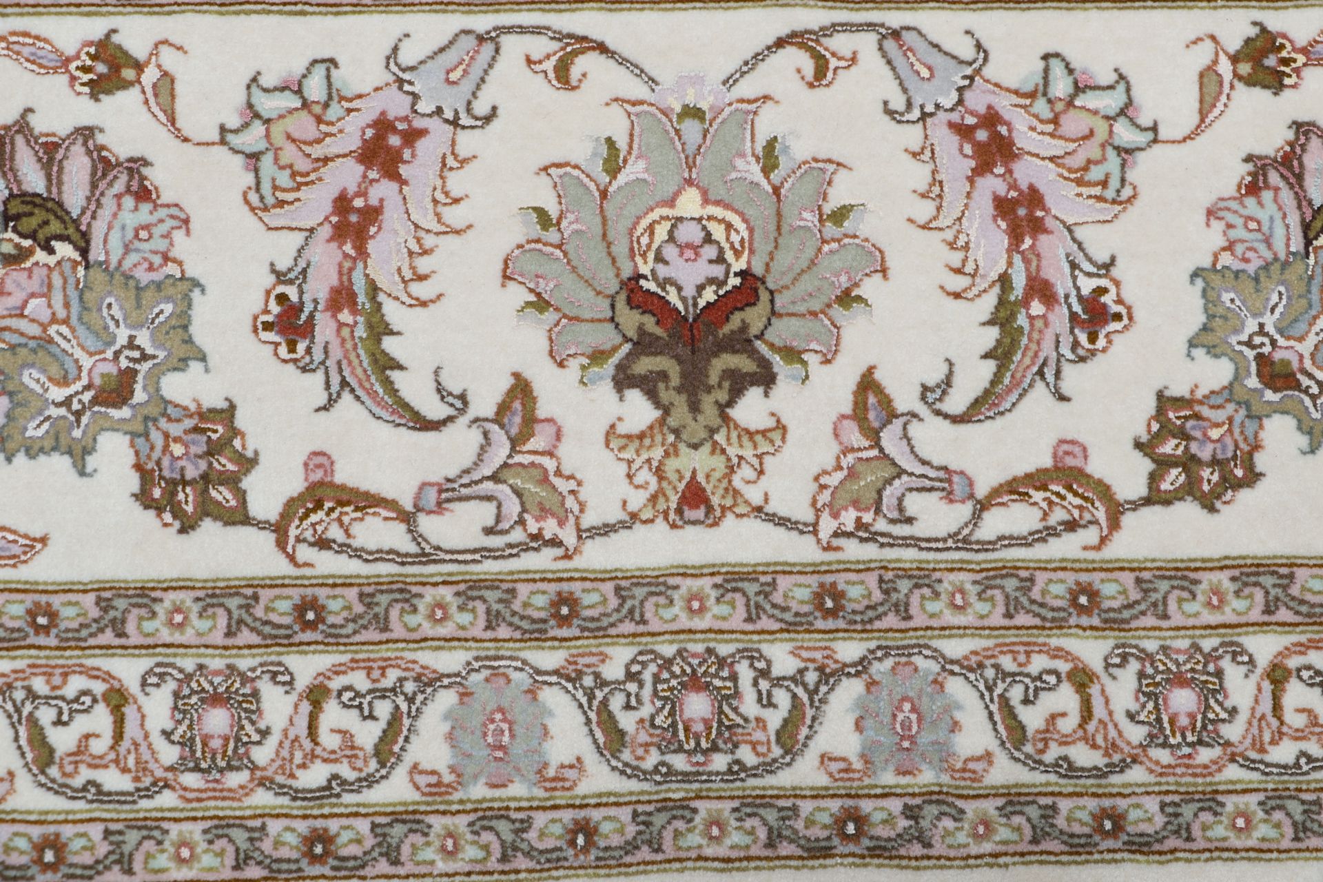 perserteppich-tabriz-250-x-325-cm-schurwolle-seide-handgeknupft-14 Handgeknüpfter Täbriz Perserteppich 250 × 325 cm