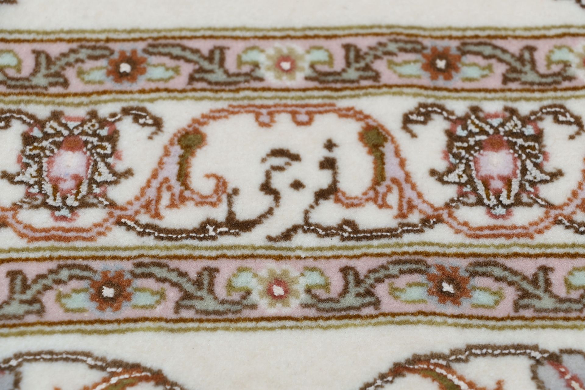 perserteppich-tabriz-250-x-325-cm-schurwolle-seide-handgeknupft-22 Handgeknüpfter Täbriz Perserteppich 250 × 325 cm