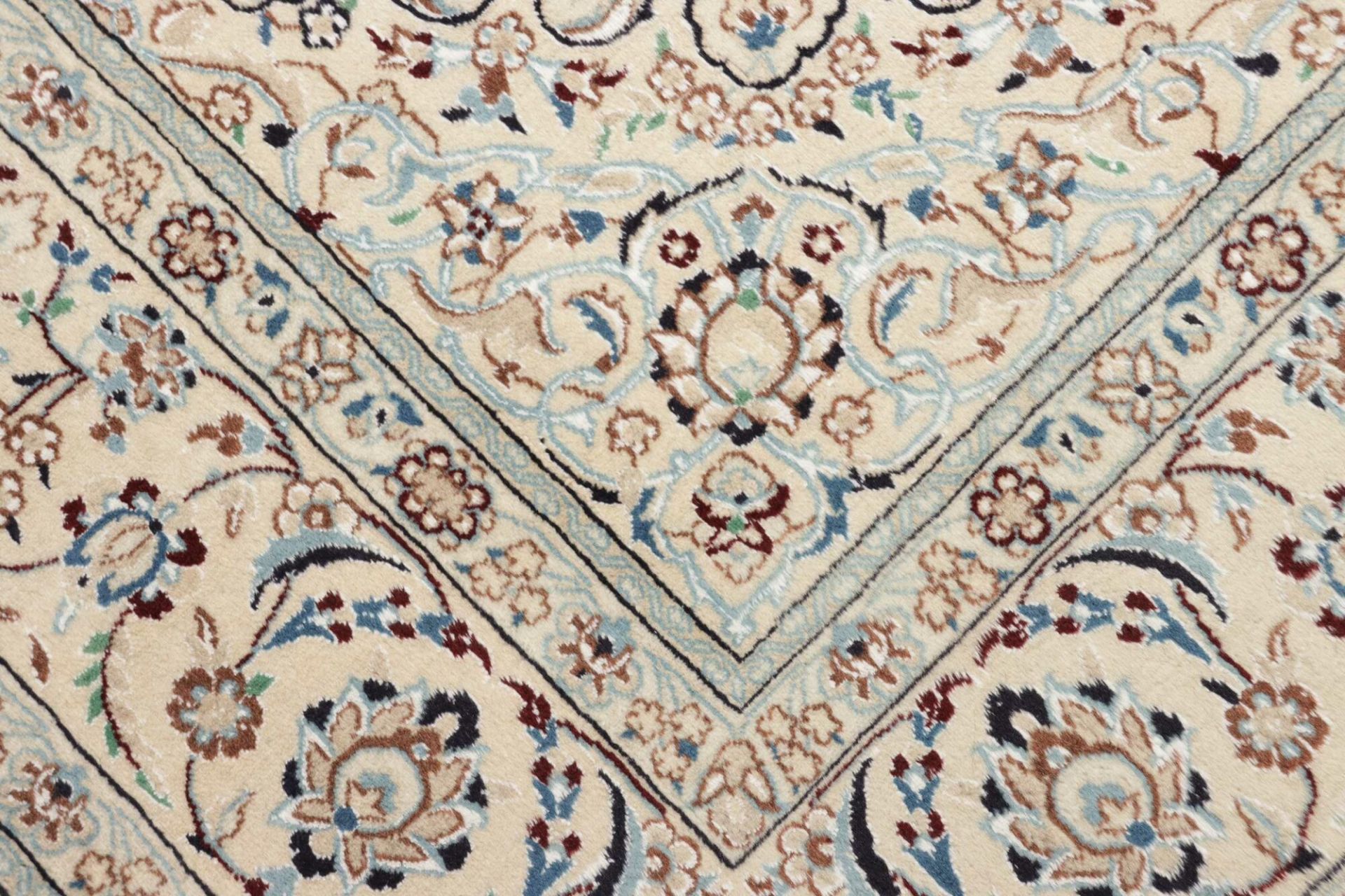 perserteppich-nain-205-x-297-cm-schurwolle-handgeknupft-exklusiv-12 Handgeknüpfter Nain Perserteppich 205 × 297 cm