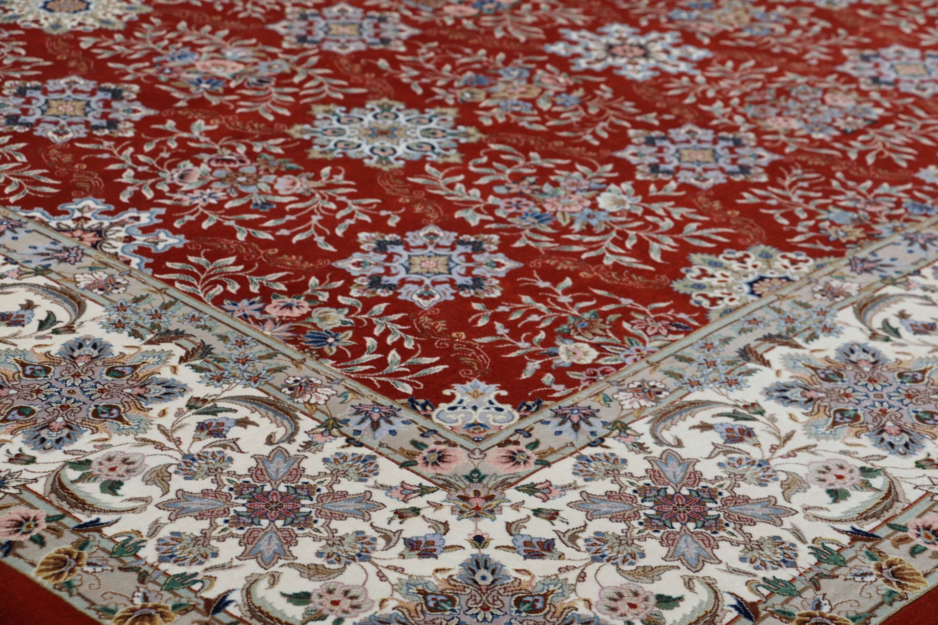 Handgeknüpfter Isfahan Perserteppich 250 × 348 cm
