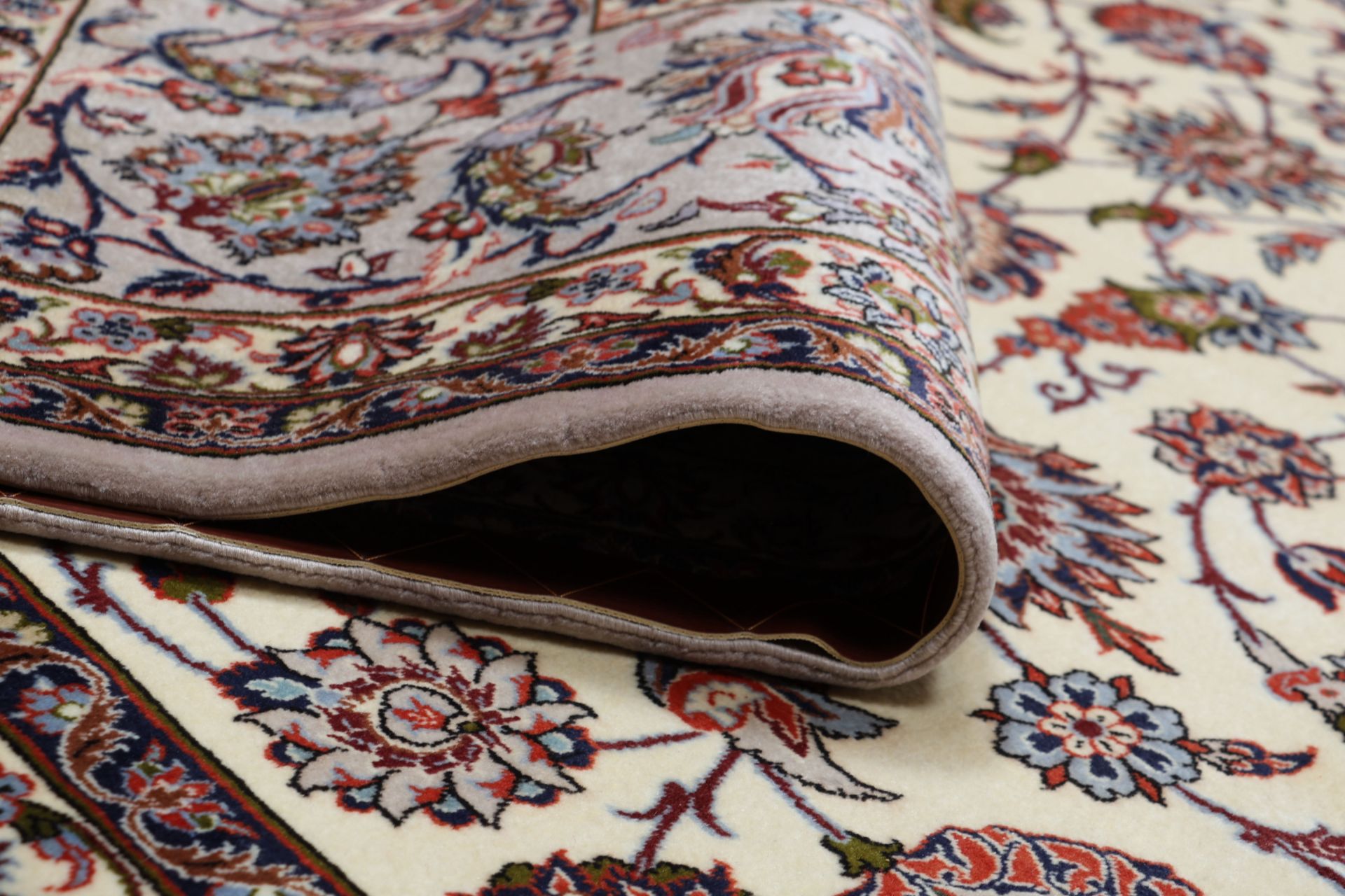 Isfahan Perserteppich aus Iran, 250 × 364 cm
