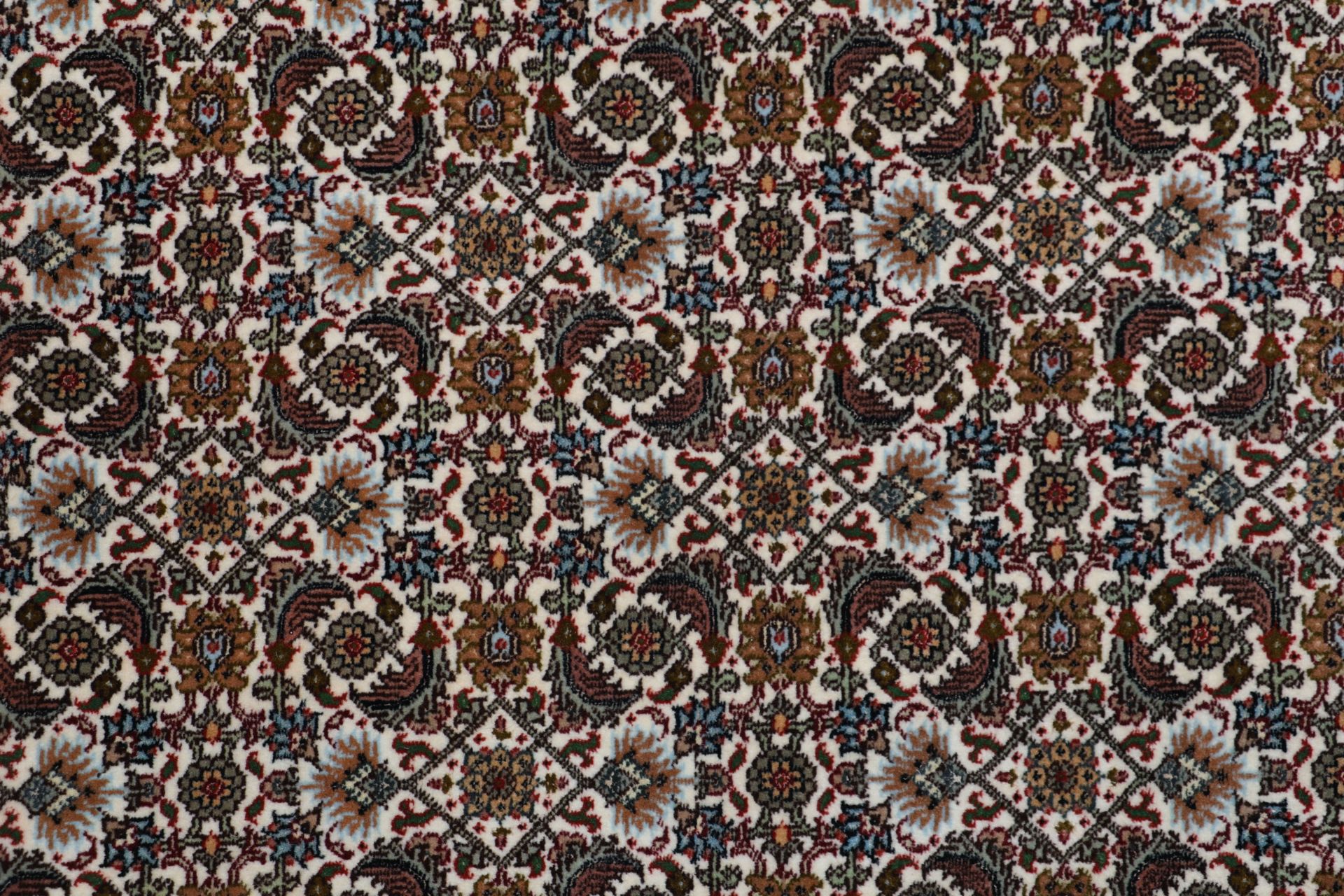 perserteppich-tabriz-244-x-302-cm-schurwolle-seide-handgeknupft-18 Handgeknüpfter Täbriz Perserteppich, 244 × 302 cm, Wolle & Seide