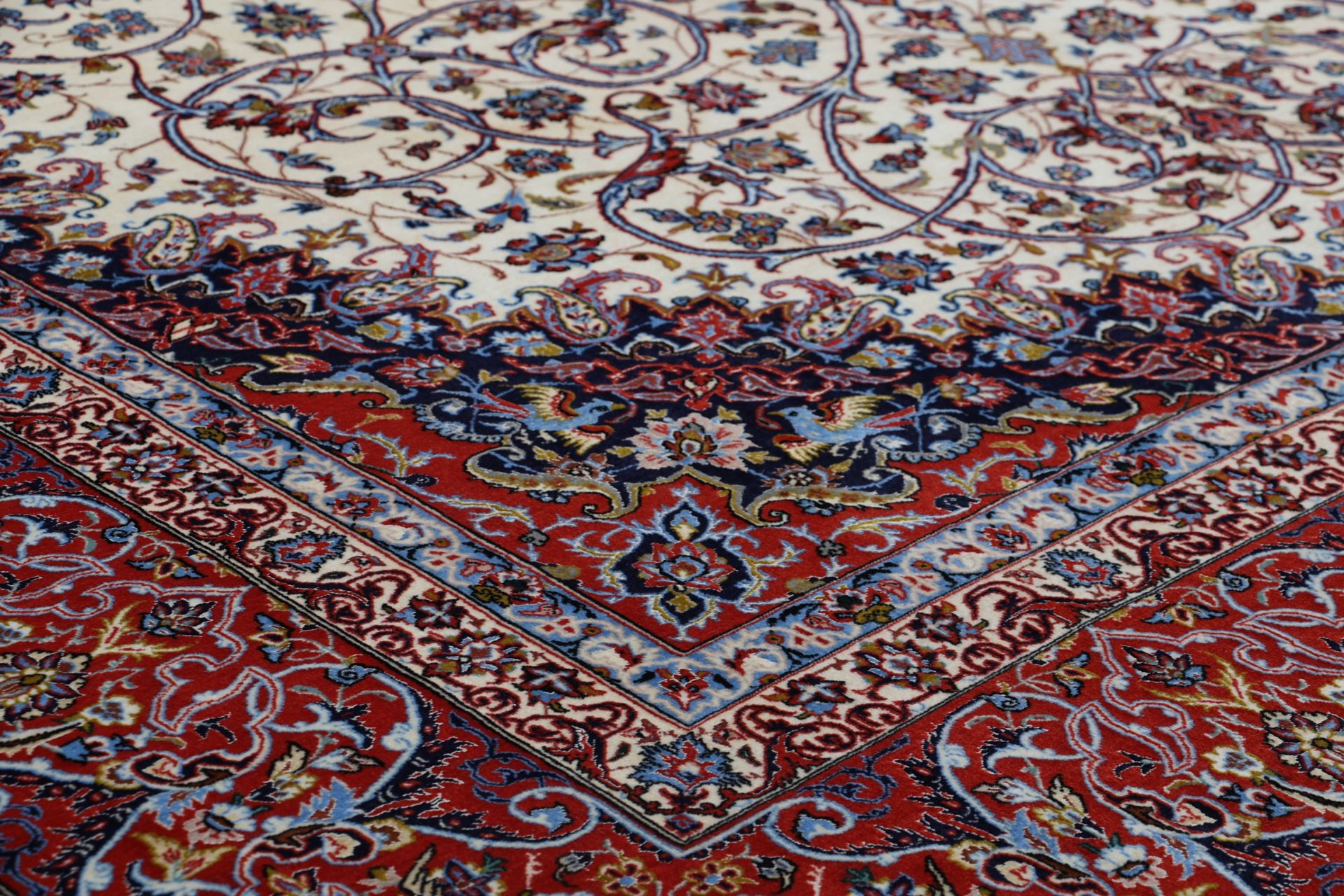 perserteppich-isfahan-256-x-372-cm-schurwolle-seide-handgeknupft-15 Handgeknüpfter Isfahan Perserteppich 256 × 372 cm