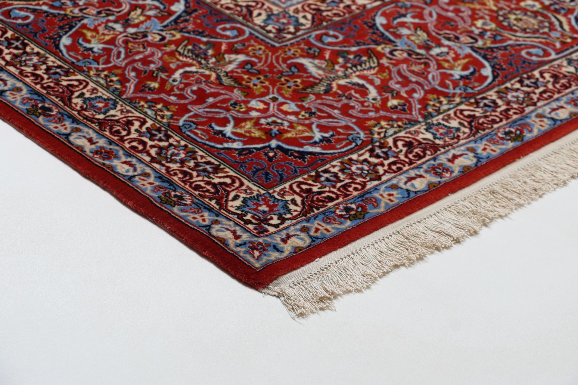 perserteppich-isfahan-256-x-372-cm-schurwolle-seide-handgeknupft-16 Handgeknüpfter Isfahan Perserteppich 256 × 372 cm