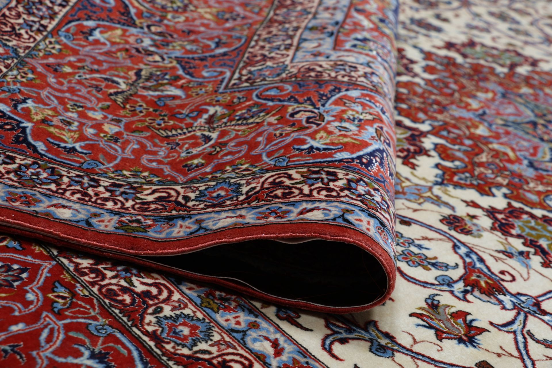 perserteppich-isfahan-256-x-372-cm-schurwolle-seide-handgeknupft-20 Handgeknüpfter Isfahan Perserteppich 256 × 372 cm