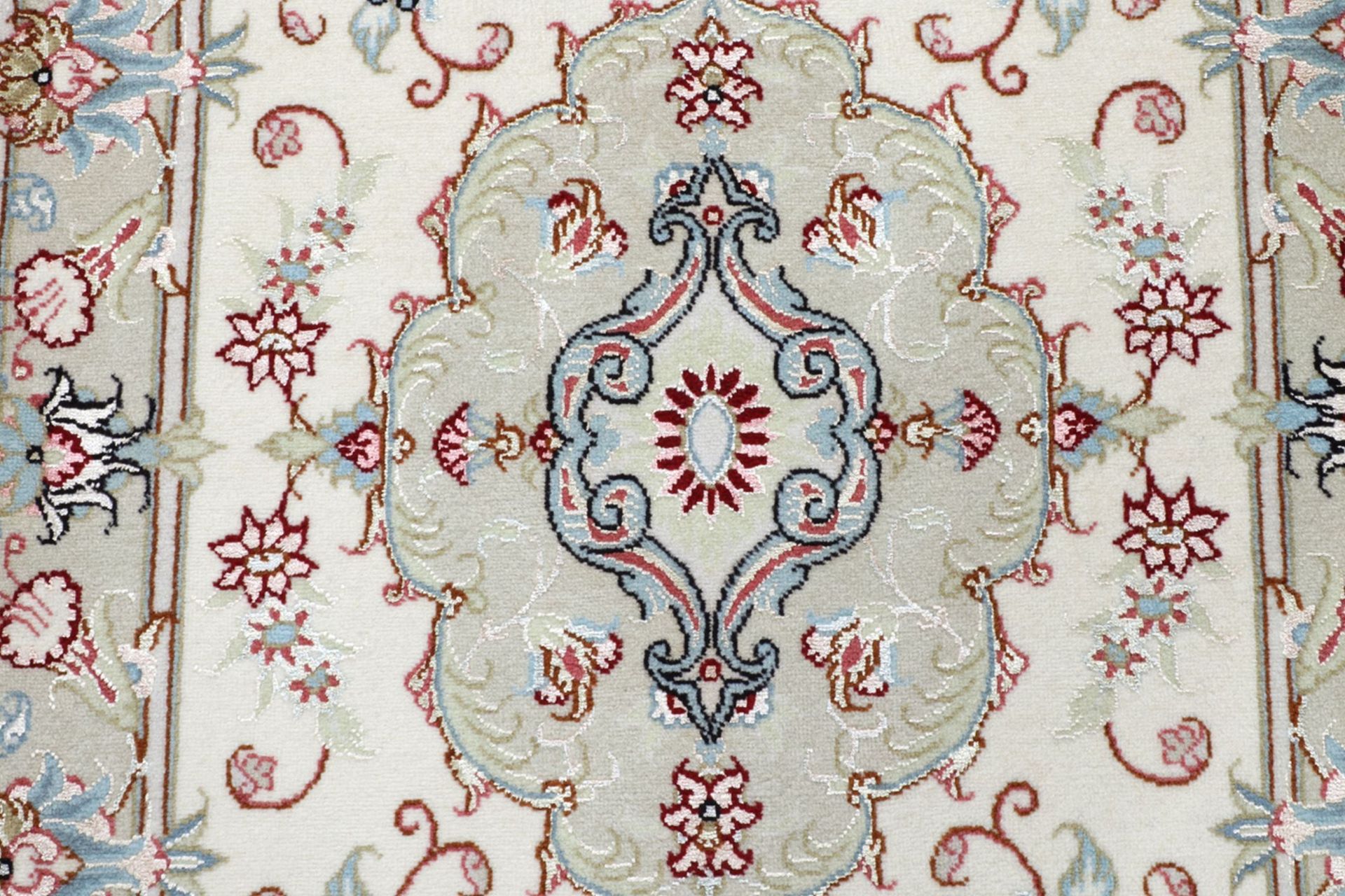 Täbriz Perserteppich aus Iran, 62 × 95 cm